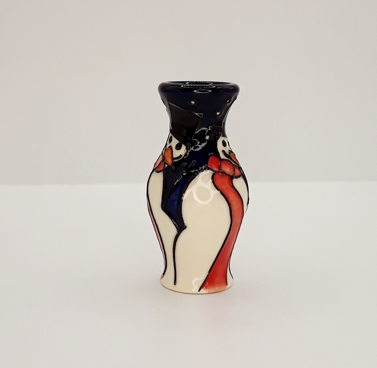 Moorcroft Miniature Snowman Pattern Vase - Image 2
