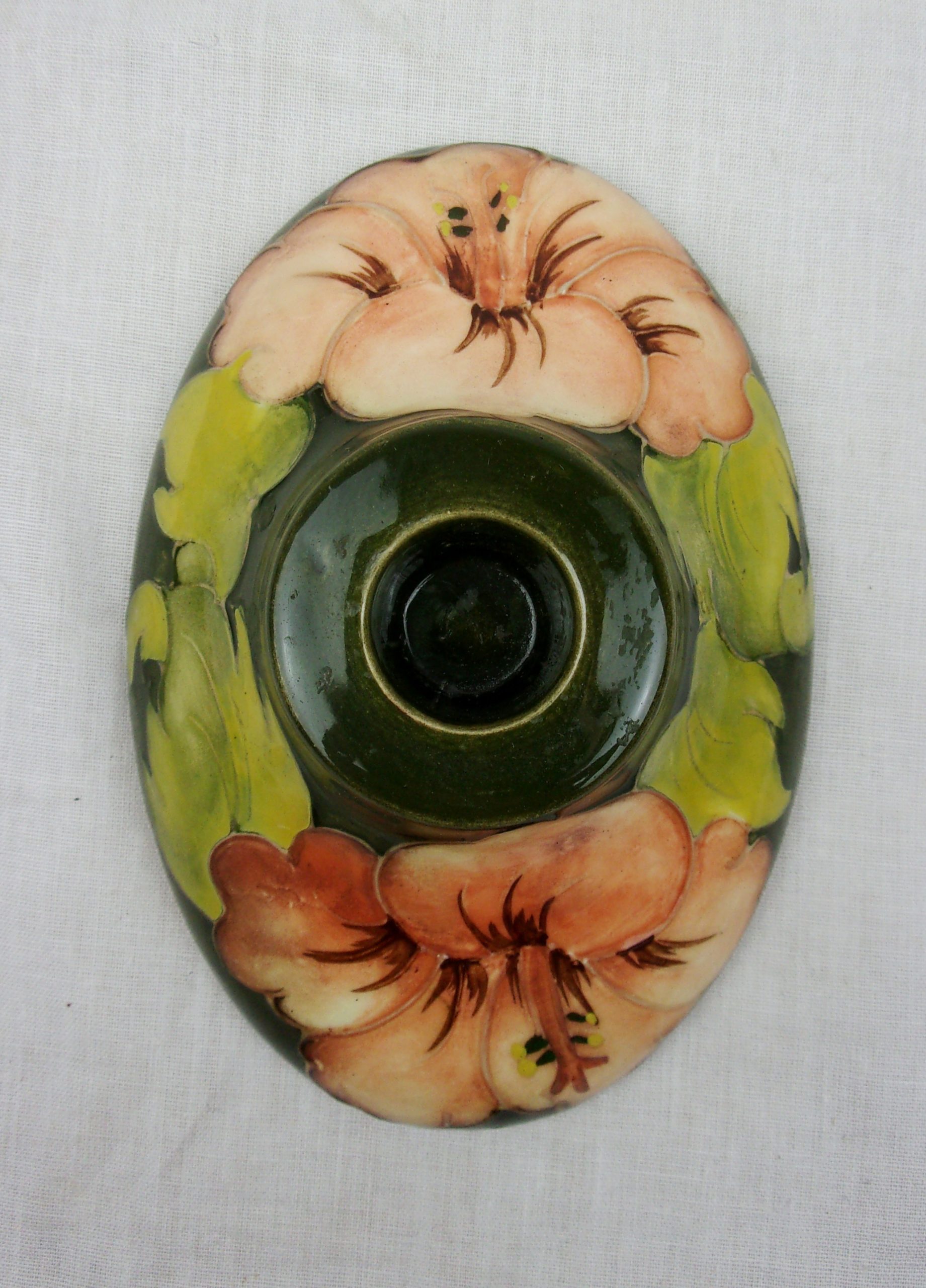 Moorcroft Magnolia Pattern Candle Stand with Queen Mary Label - Image 3