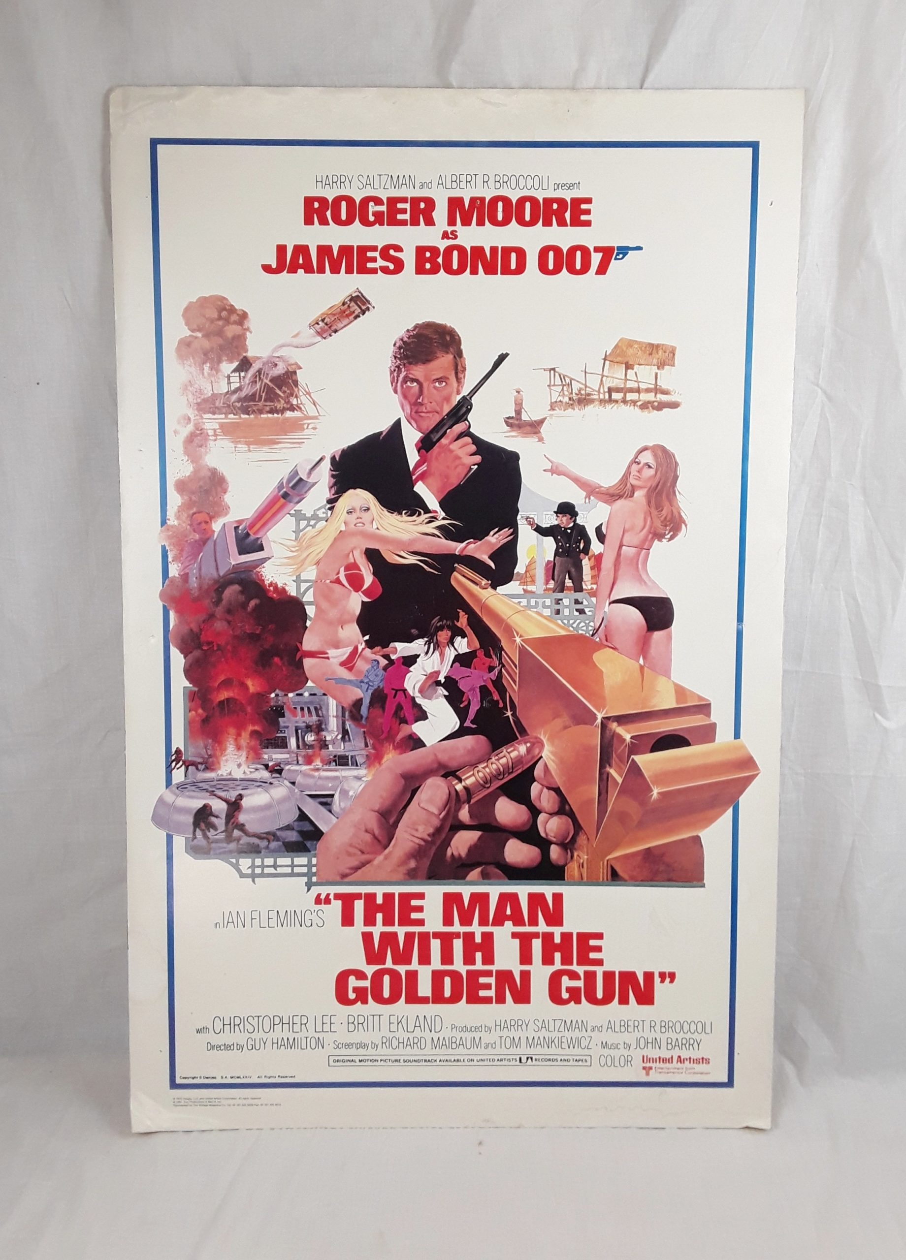 James Bond The Man With The Golden Gun Reissue Cinema Poster