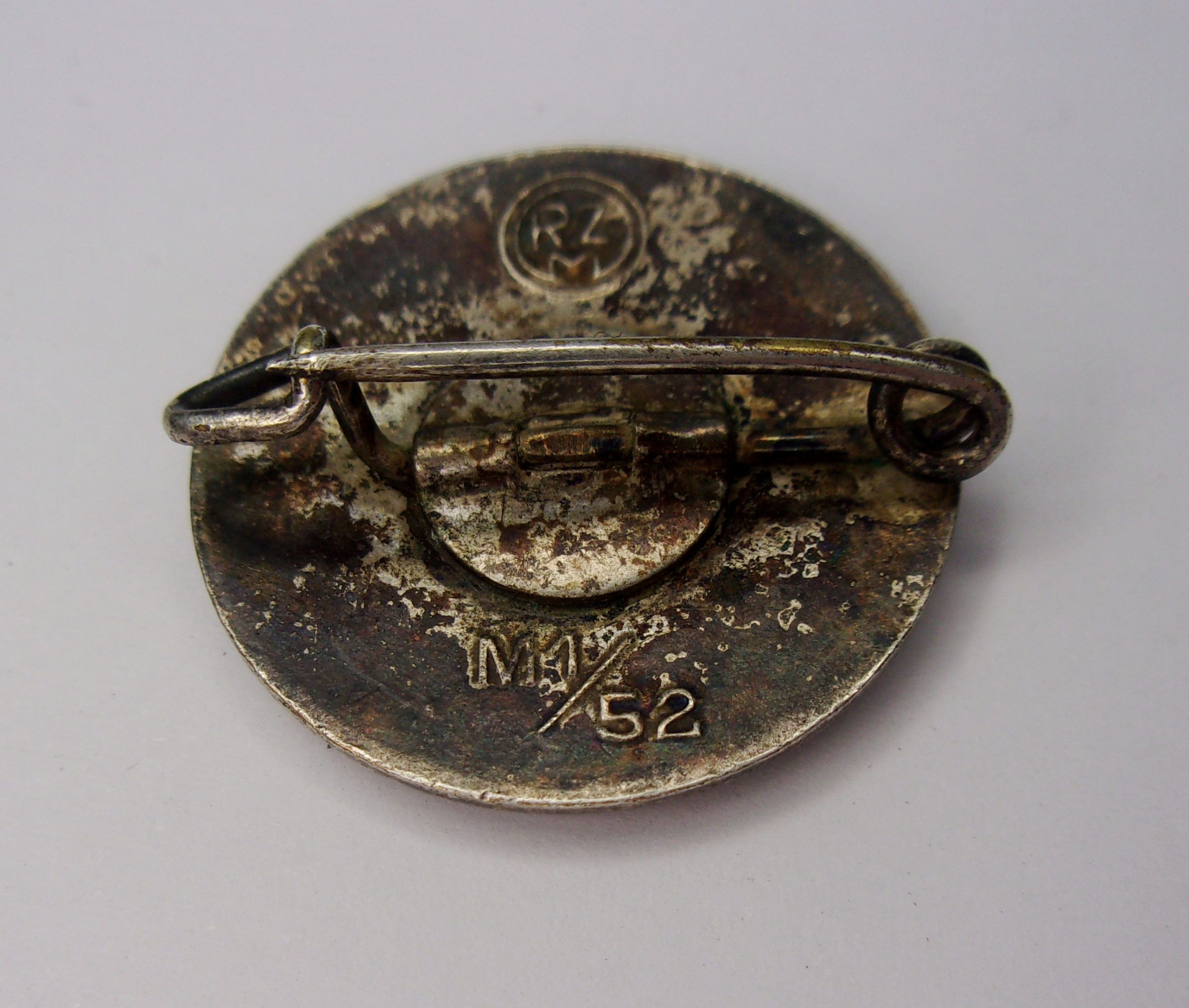 NSDAP Party Badge By The Rare Maker Deschler - Image 4