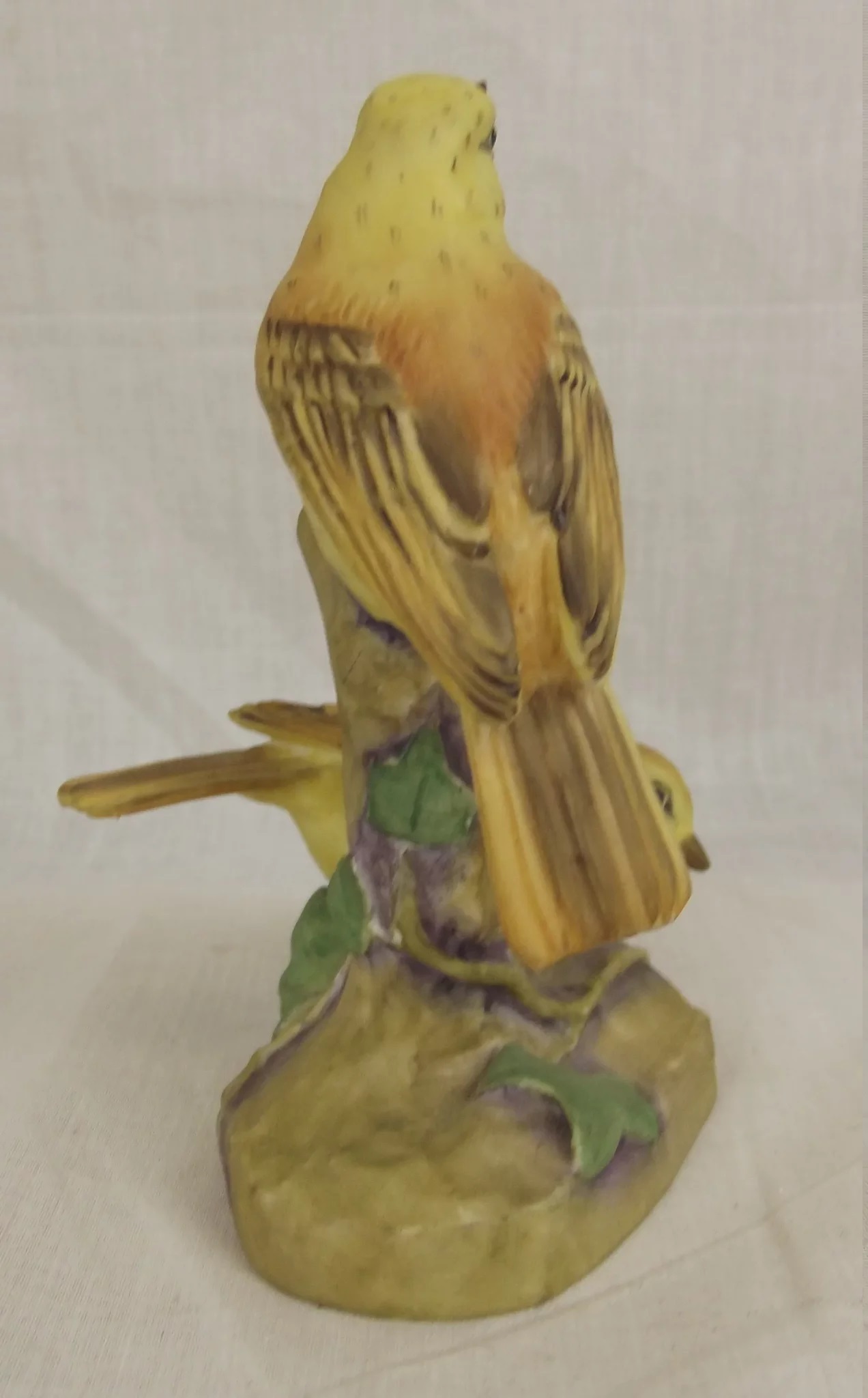 Royal Worcester Pair Of Yellow Hammer Birds x3377 - Image 4