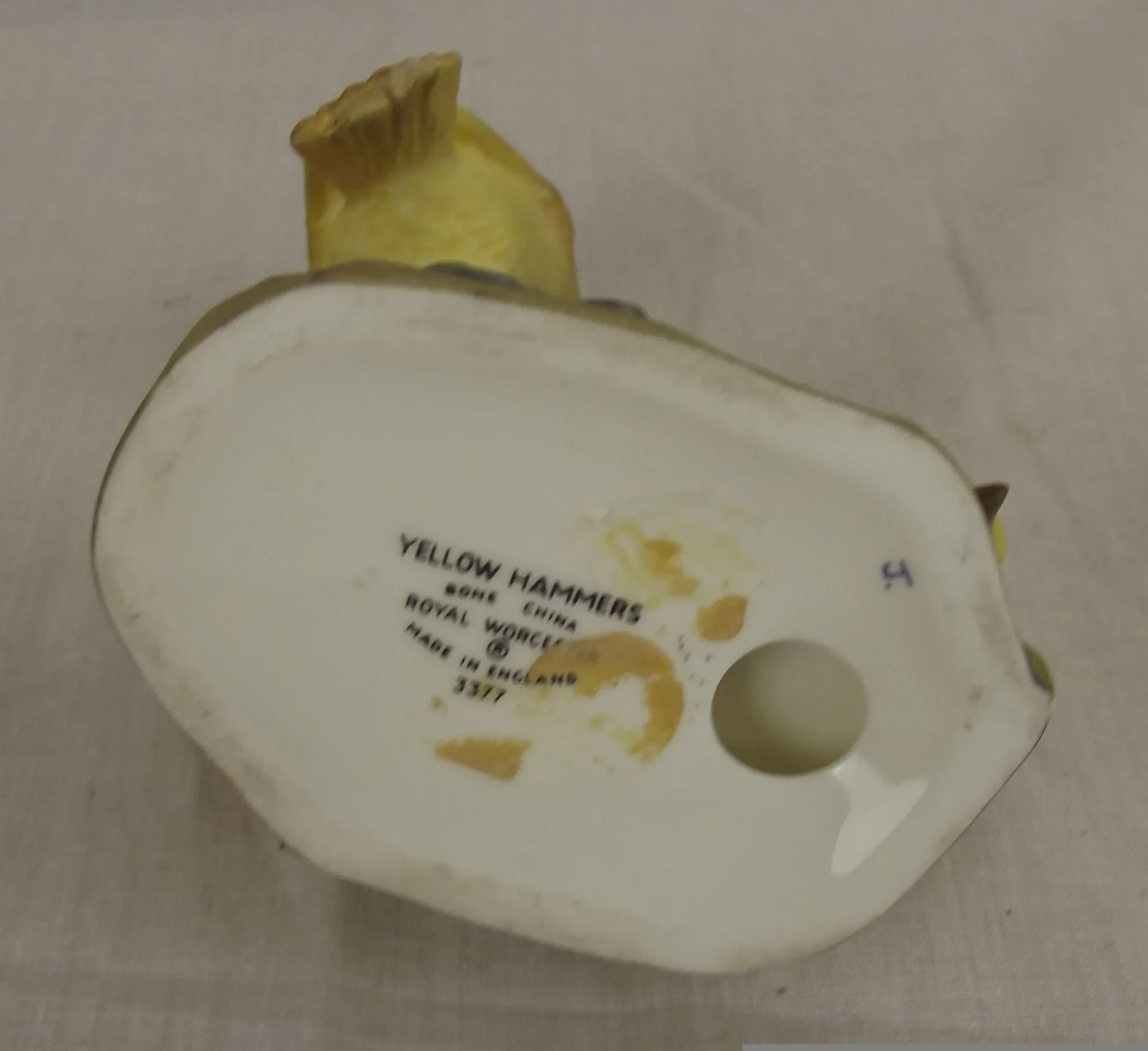 Royal Worcester Pair Of Yellow Hammer Birds x3377 - Image 6