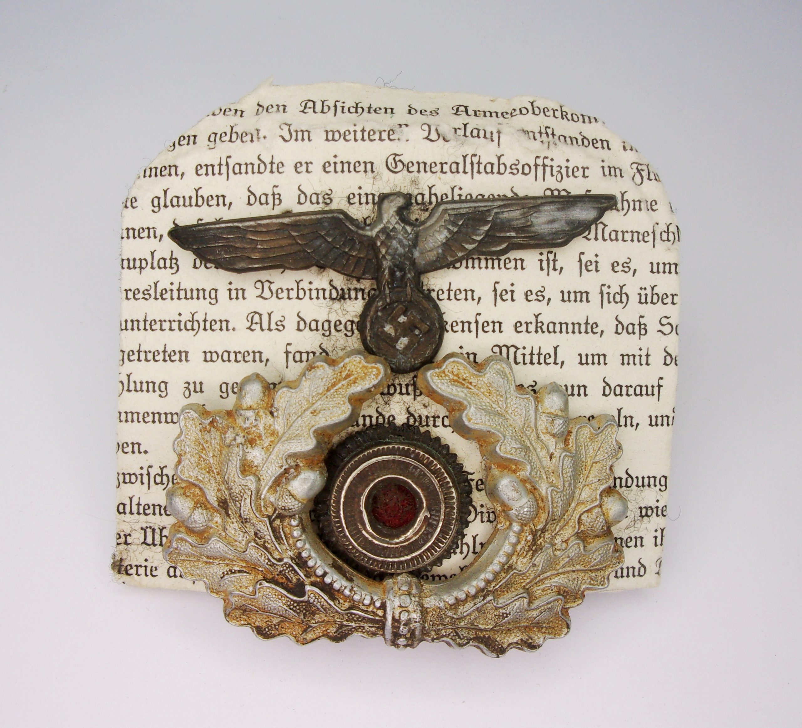 Third Reich Army Generals Cap Oak Wreath, Cockade And Eagle Badge
