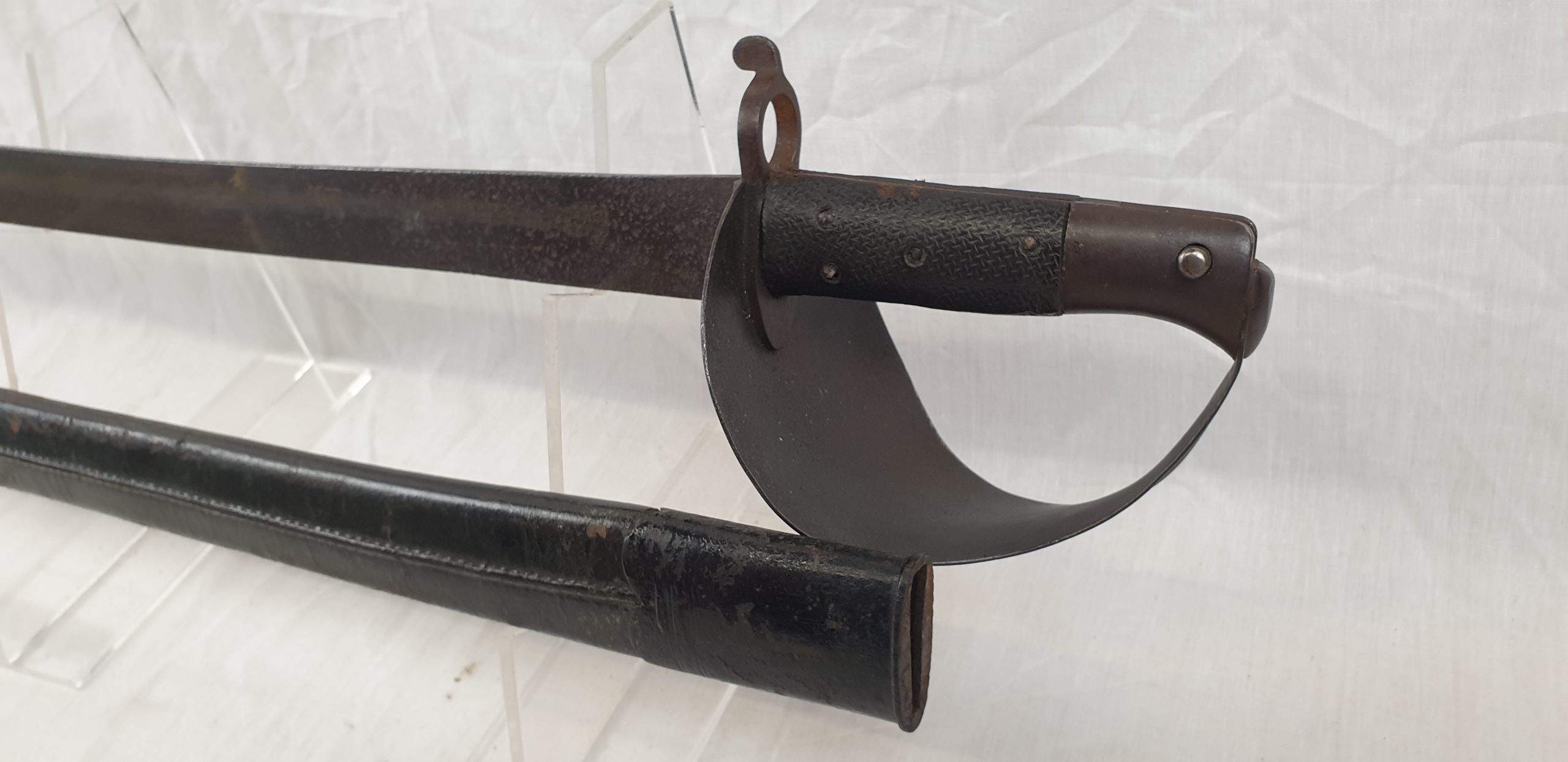 1858 Pattern Naval Enfield Cutlass Bayonet and scabbard pre-1862 - Image 4