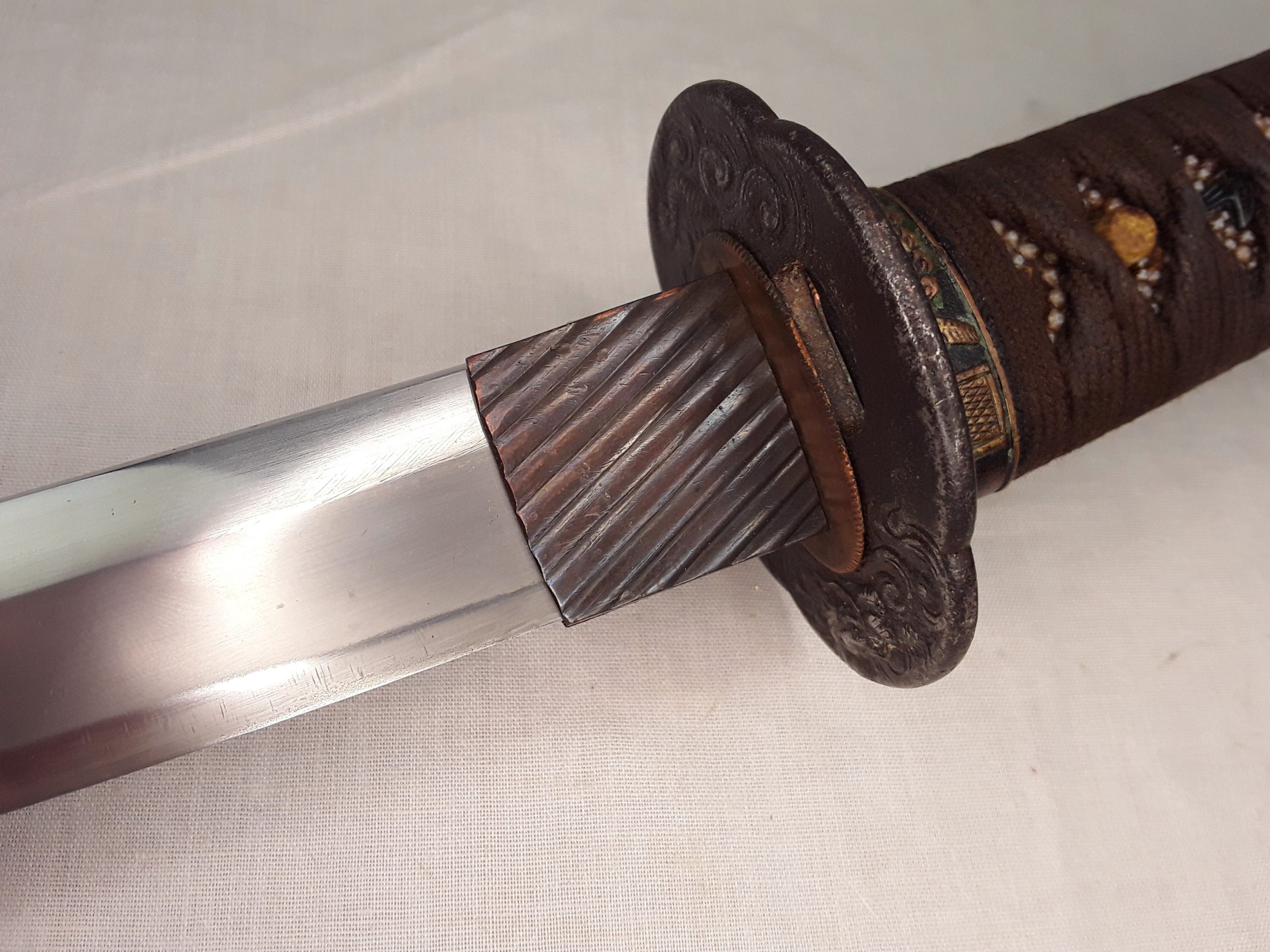 18th Century Signed Shinto Wakizashi Sword In Red Lacquered Scabbard With Kozuka - Image 18
