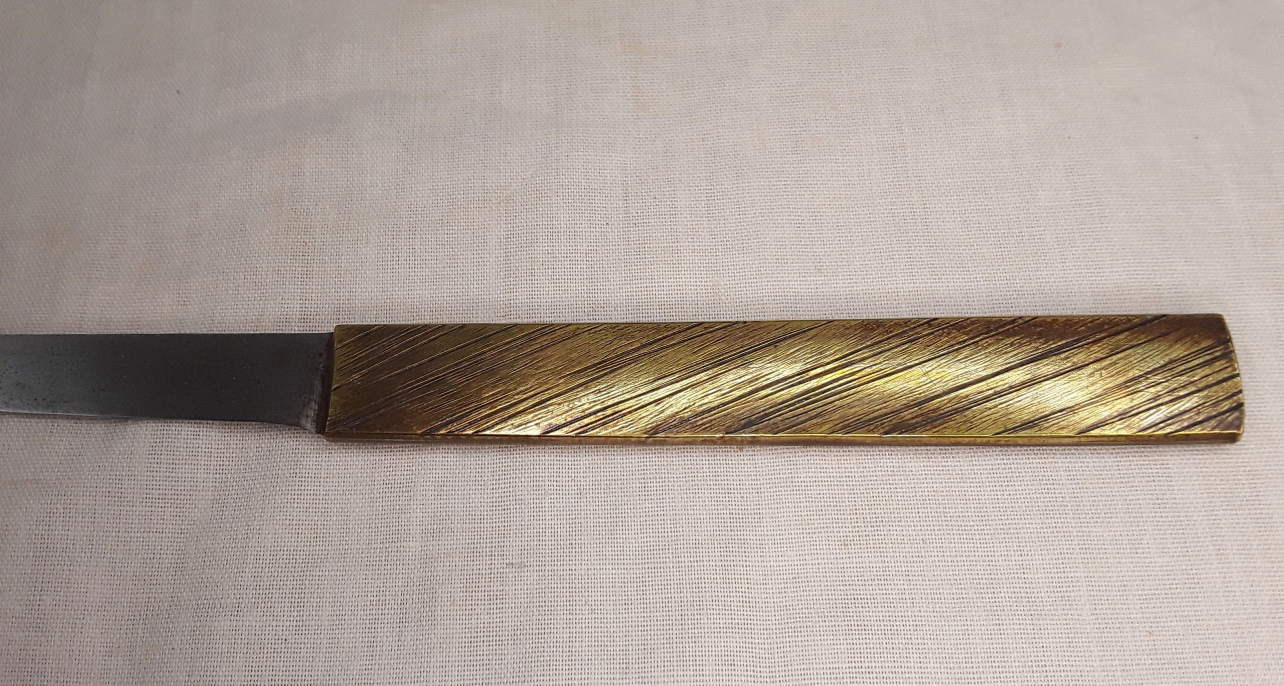 18th Century Signed Shinto Wakizashi Sword In Red Lacquered Scabbard With Kozuka - Image 9