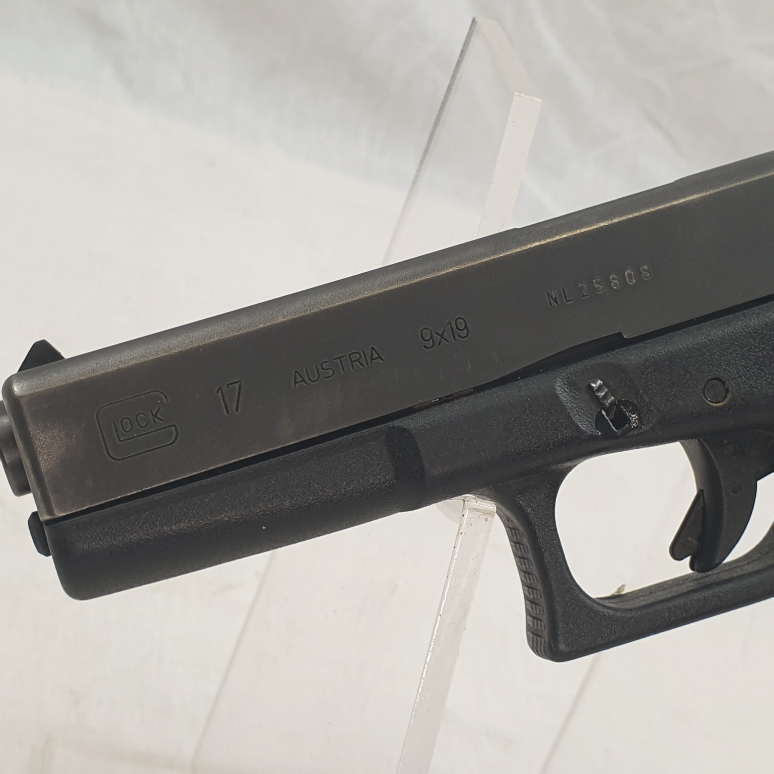 Glock 17 Semi-Automatic Pistol Deactivated #2 - Image 7