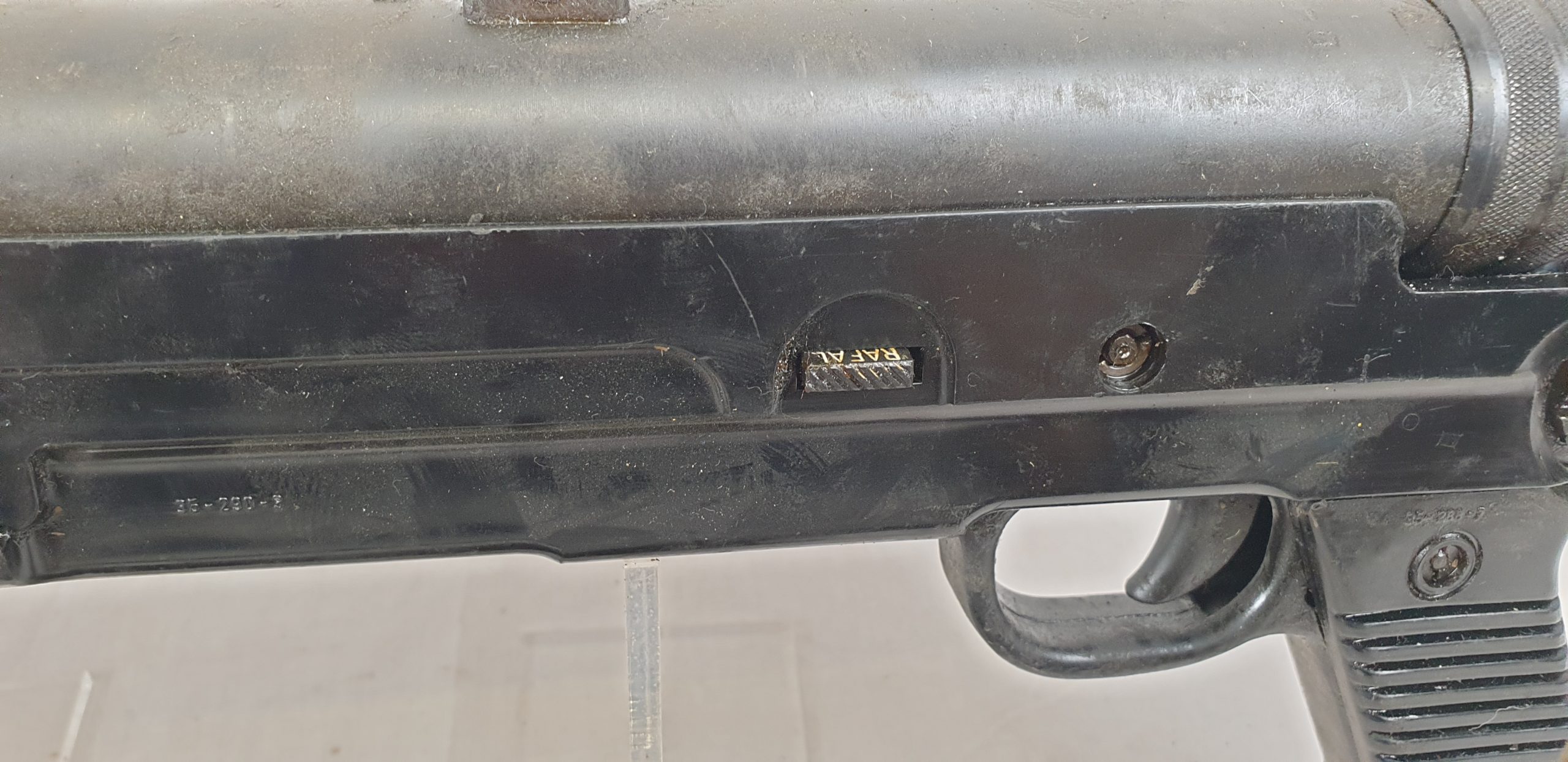 A M56 Yugoslavian Sub-Machine Gun and kit - Deactivated - Image 10