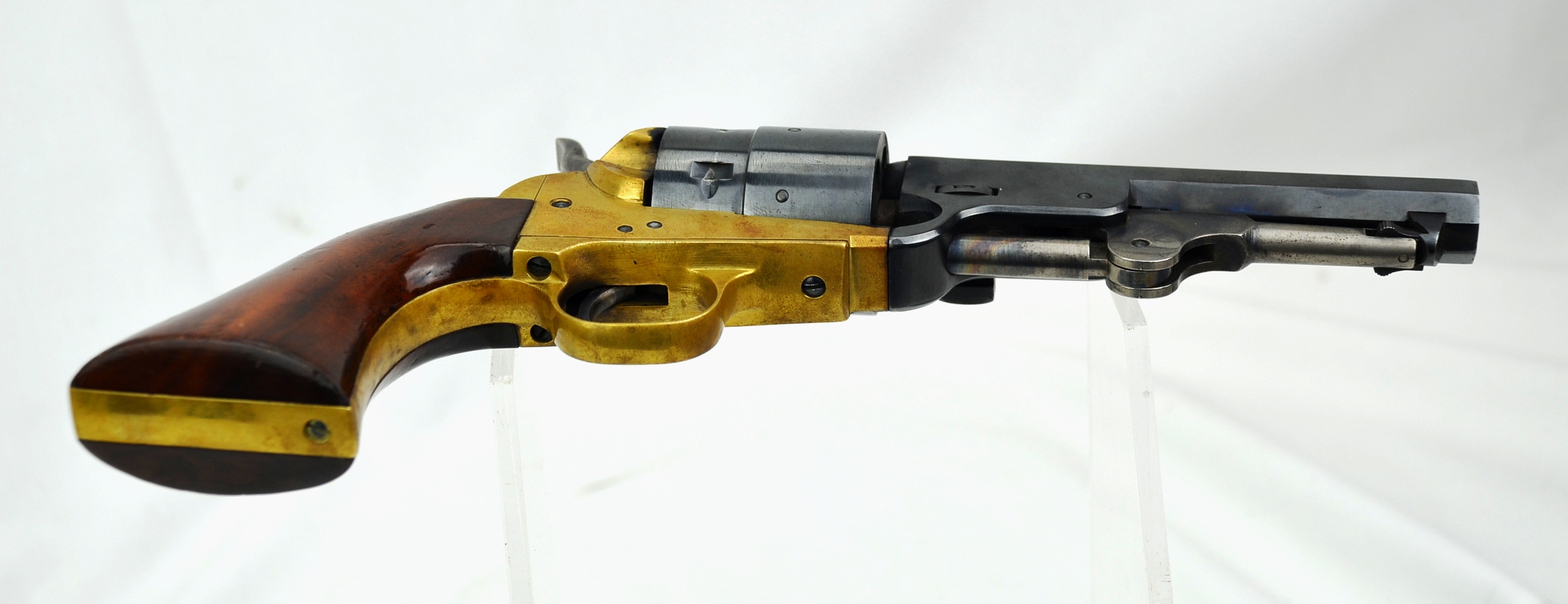Pietta Colt 1851 Navy Sheriff Brass Frame Blank Firer Boxed Set. - Image 7