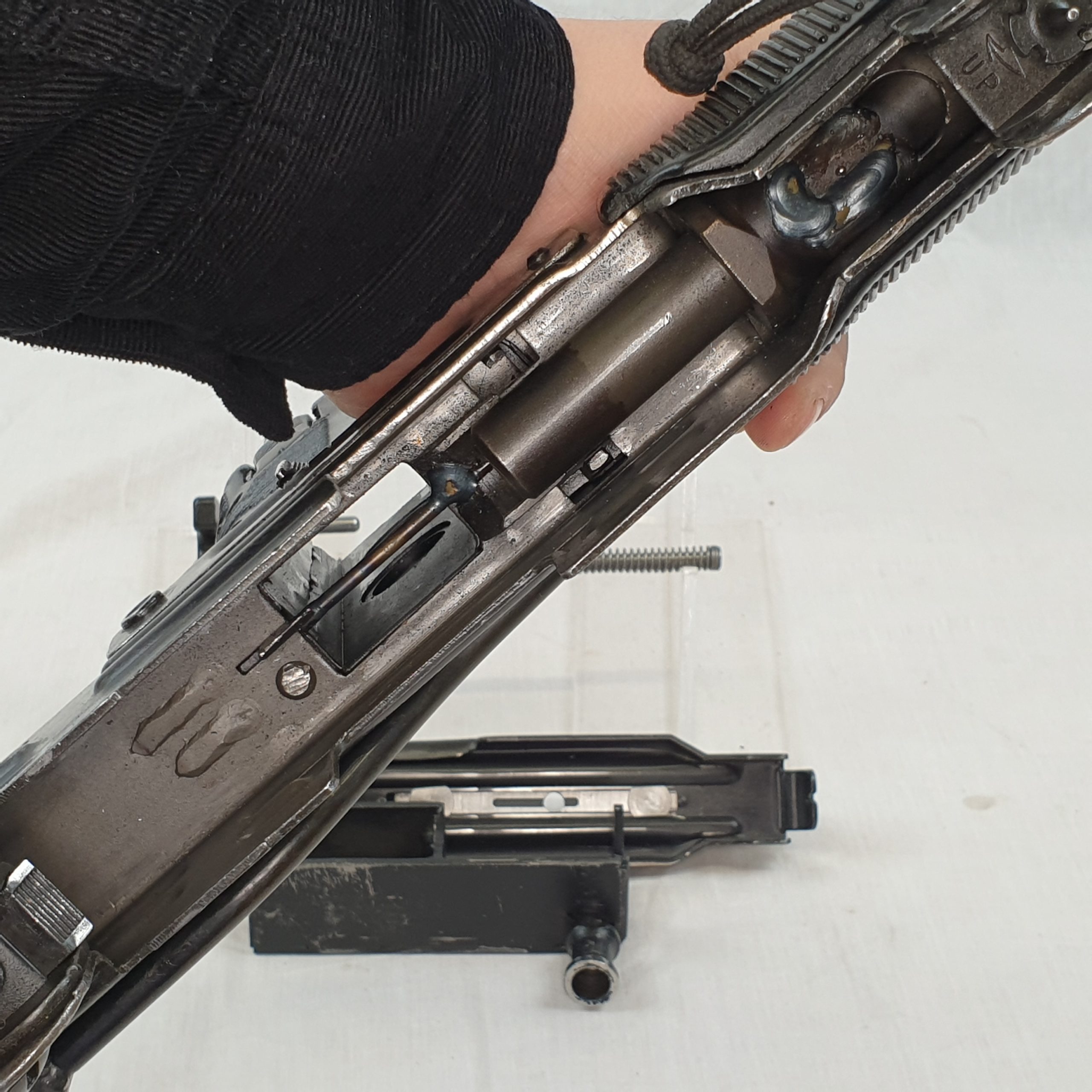 Former Special Forces Mini UZI Sub-Machine Gun - Deactivated - Image 11