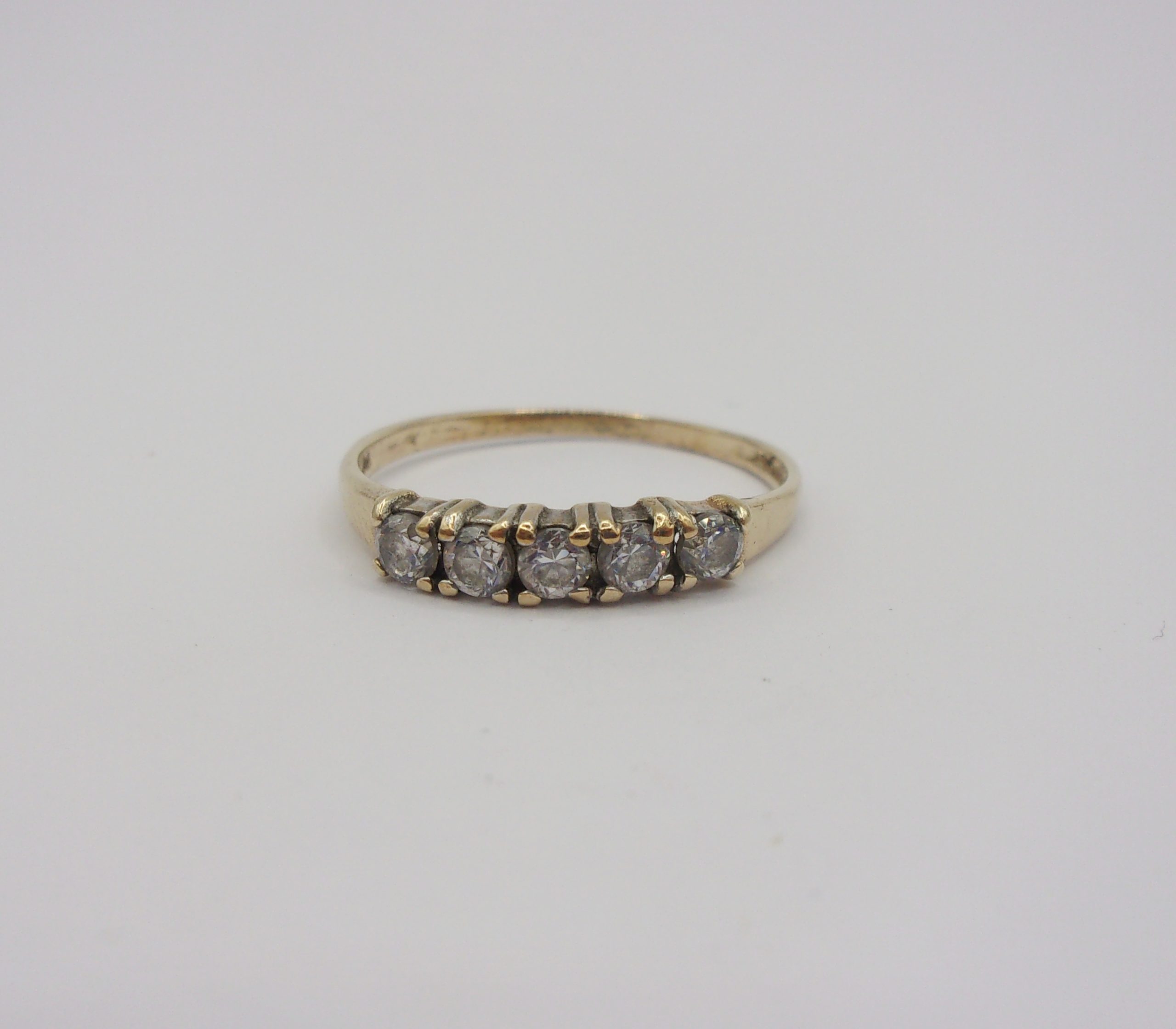 9ct Yellow Gold Five Stone Cubic Zirconia Ring UK Size N US 6 ½