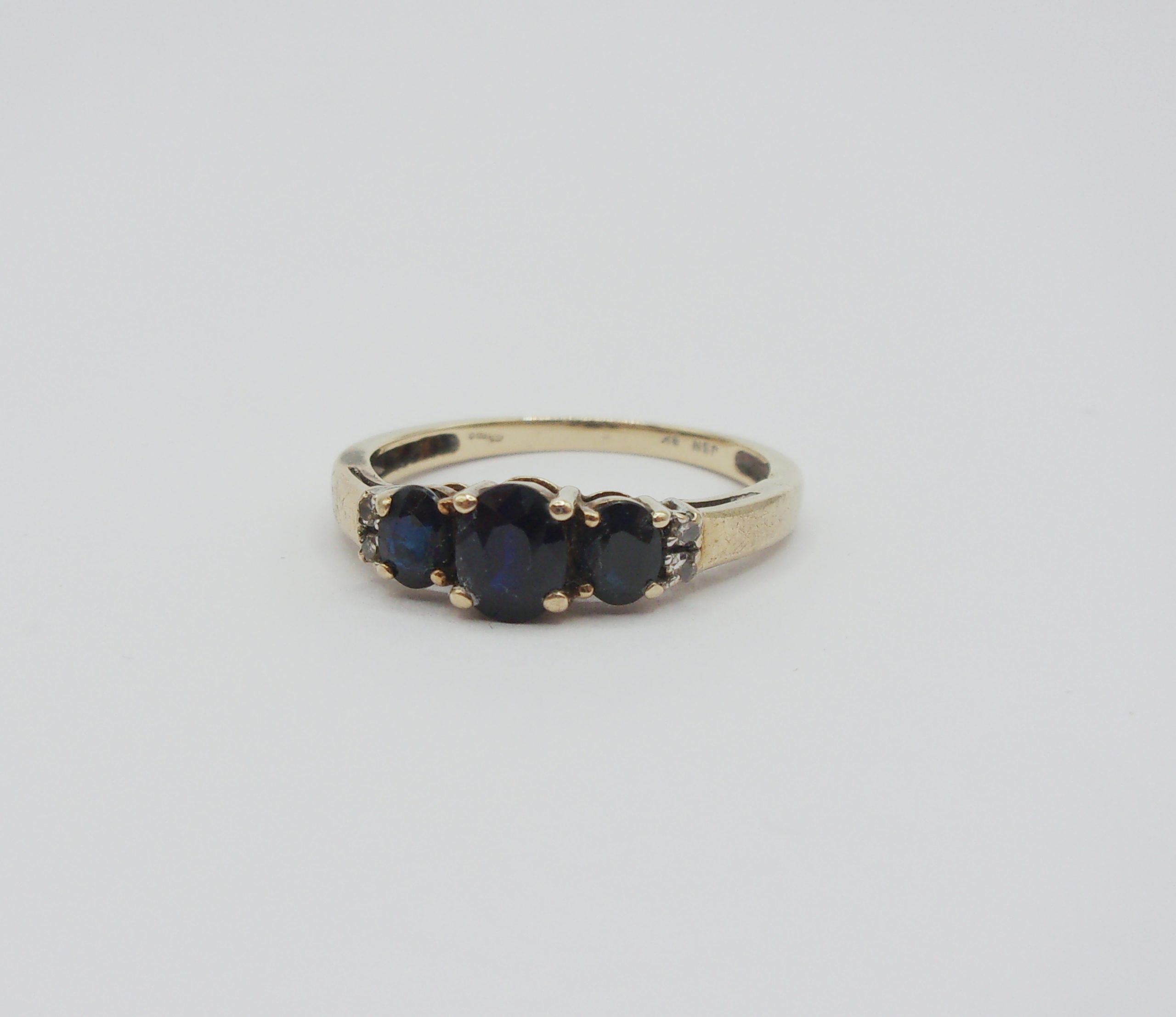 9ct Yellow Gold Sapphire & Diamond Ring UK Size L+ US 5 ¾