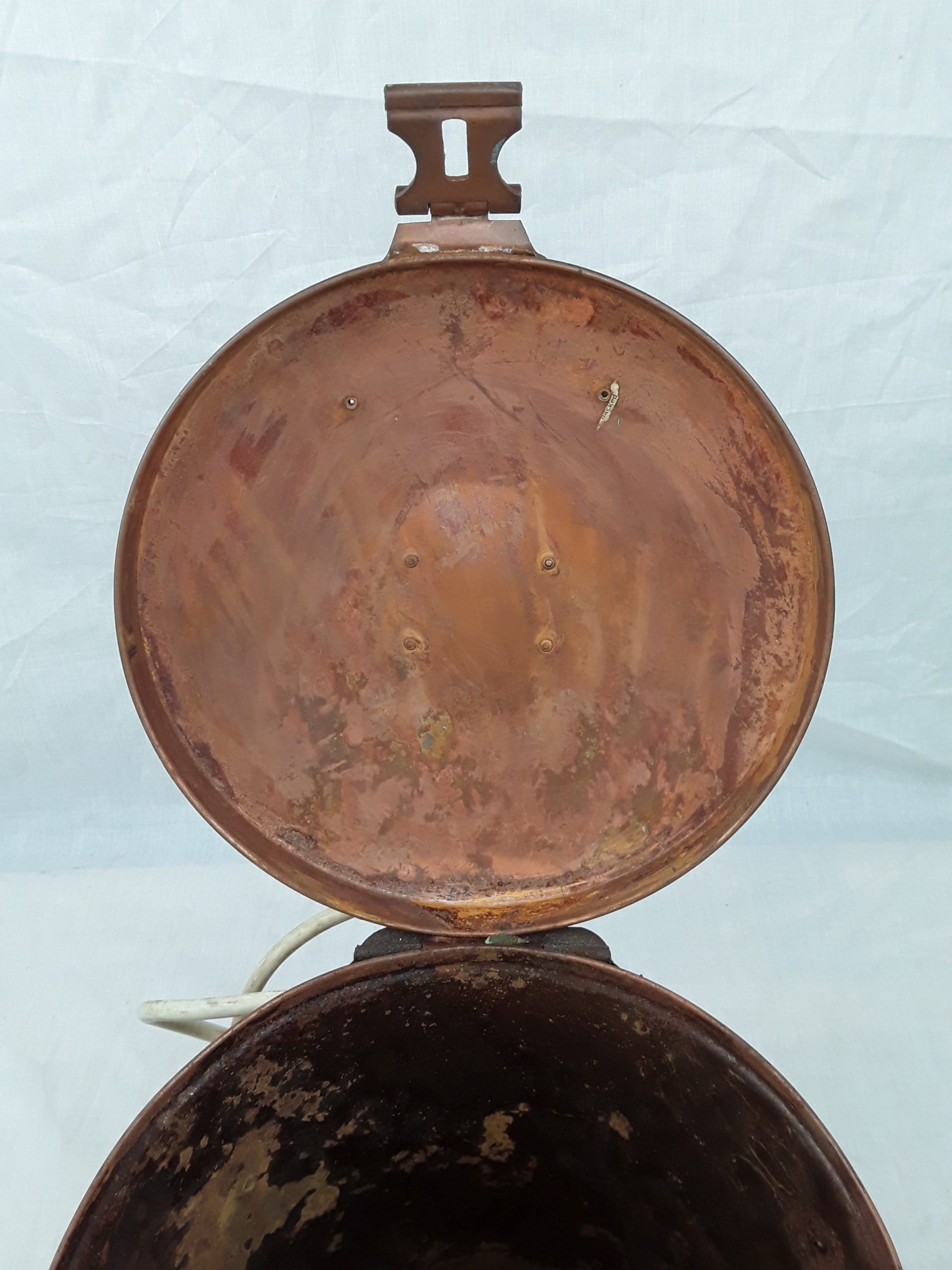 Ships Towing Lantern by Seahorse #2 - Image 3