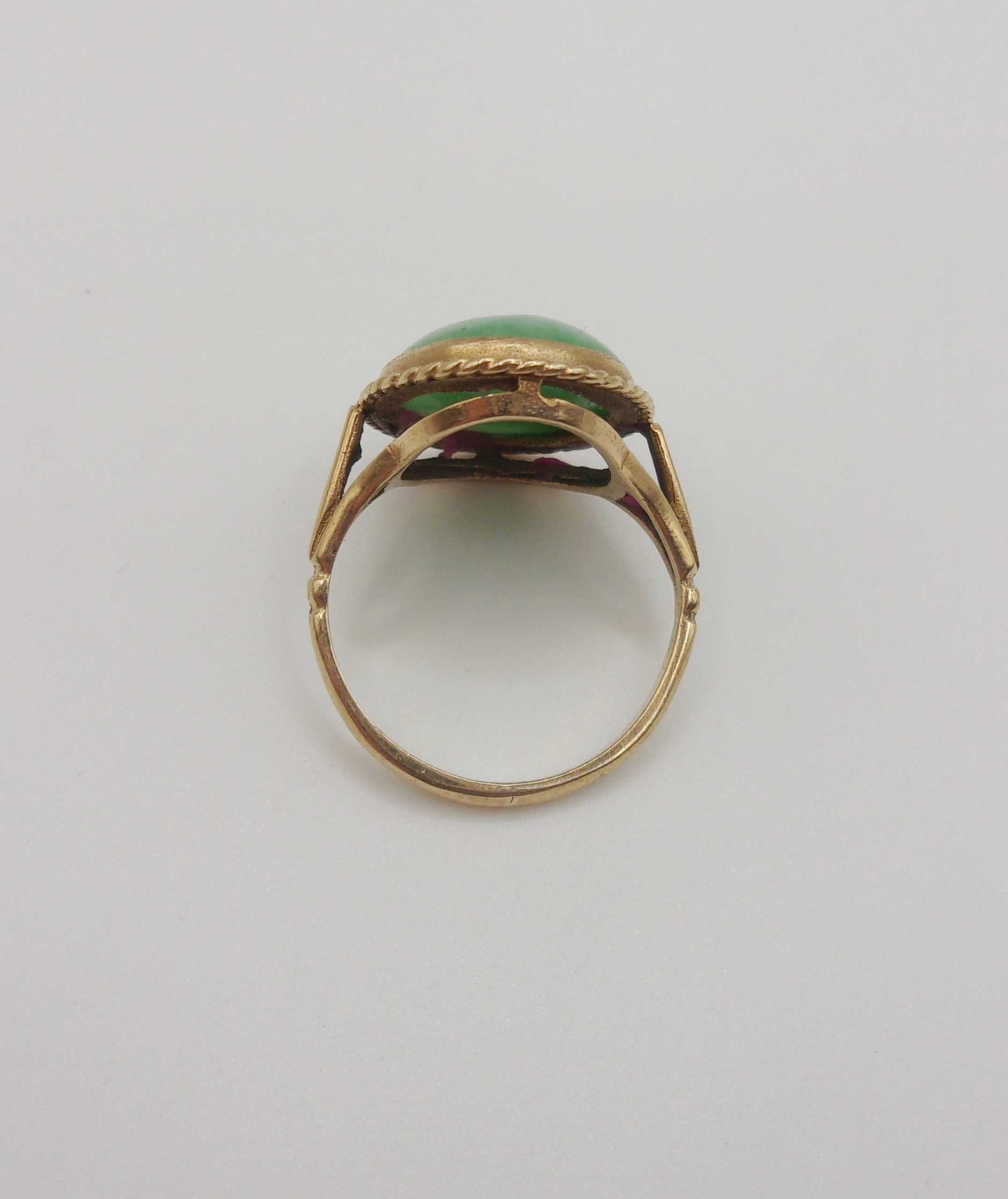 9ct Yellow Gold Green Agate Ring UK Size L US 5 ½ - Image 5