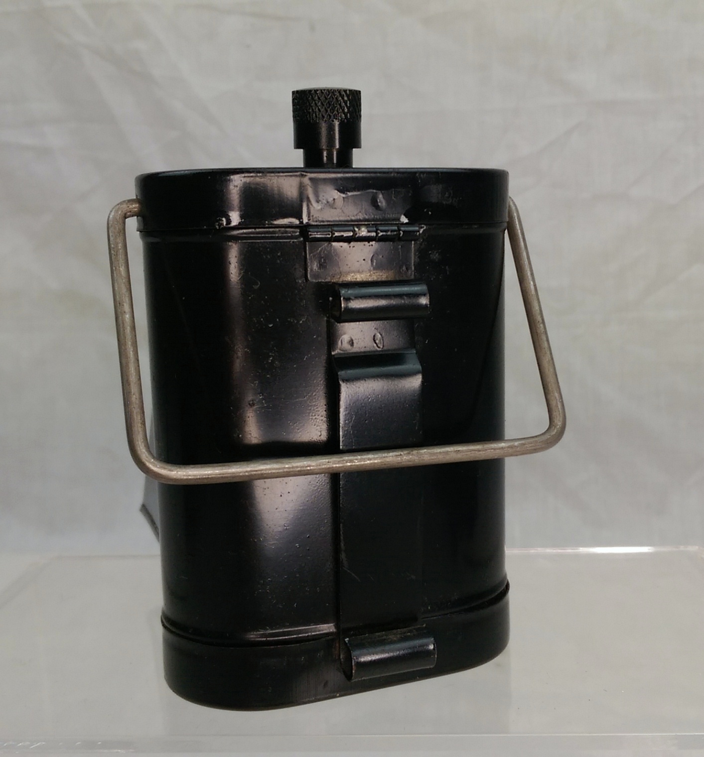 1944 Air Raid Precautions A.R.P. Lantern - Image 3