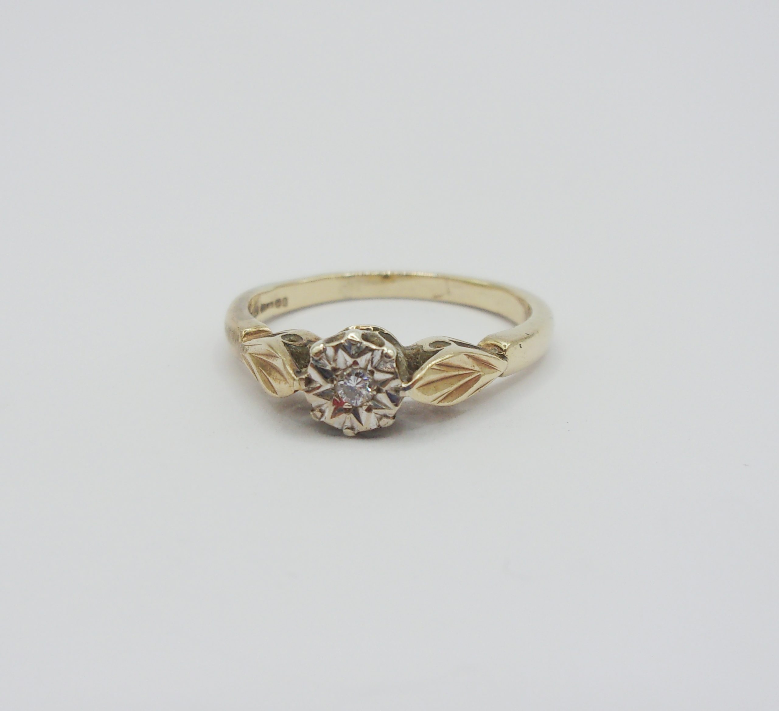 9ct Yellow Gold Diamond Solitaire Ring UK Size J+ US 5