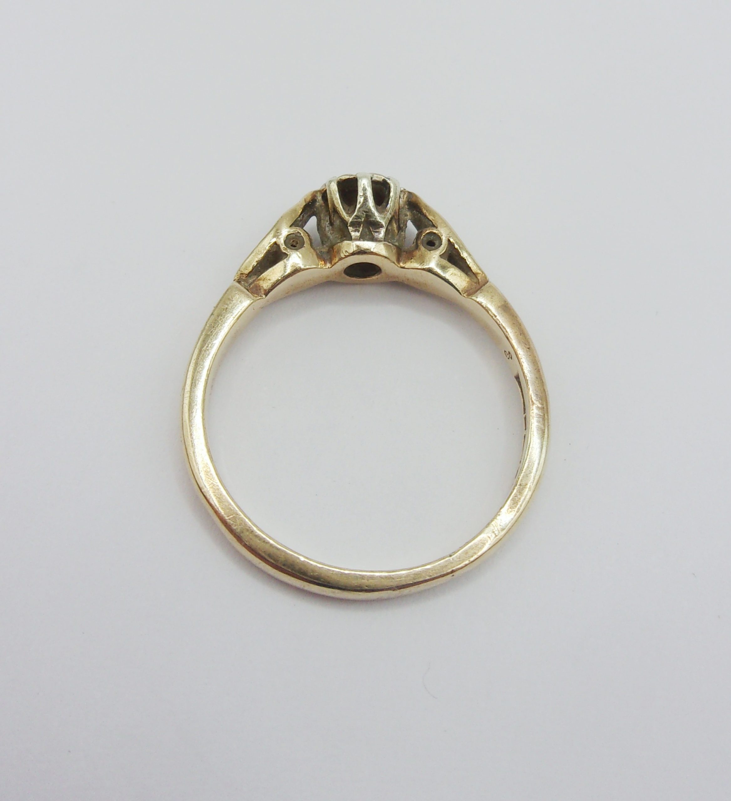 9ct Yellow Gold Diamond Solitaire Ring UK Size J+ US 5 - Image 5