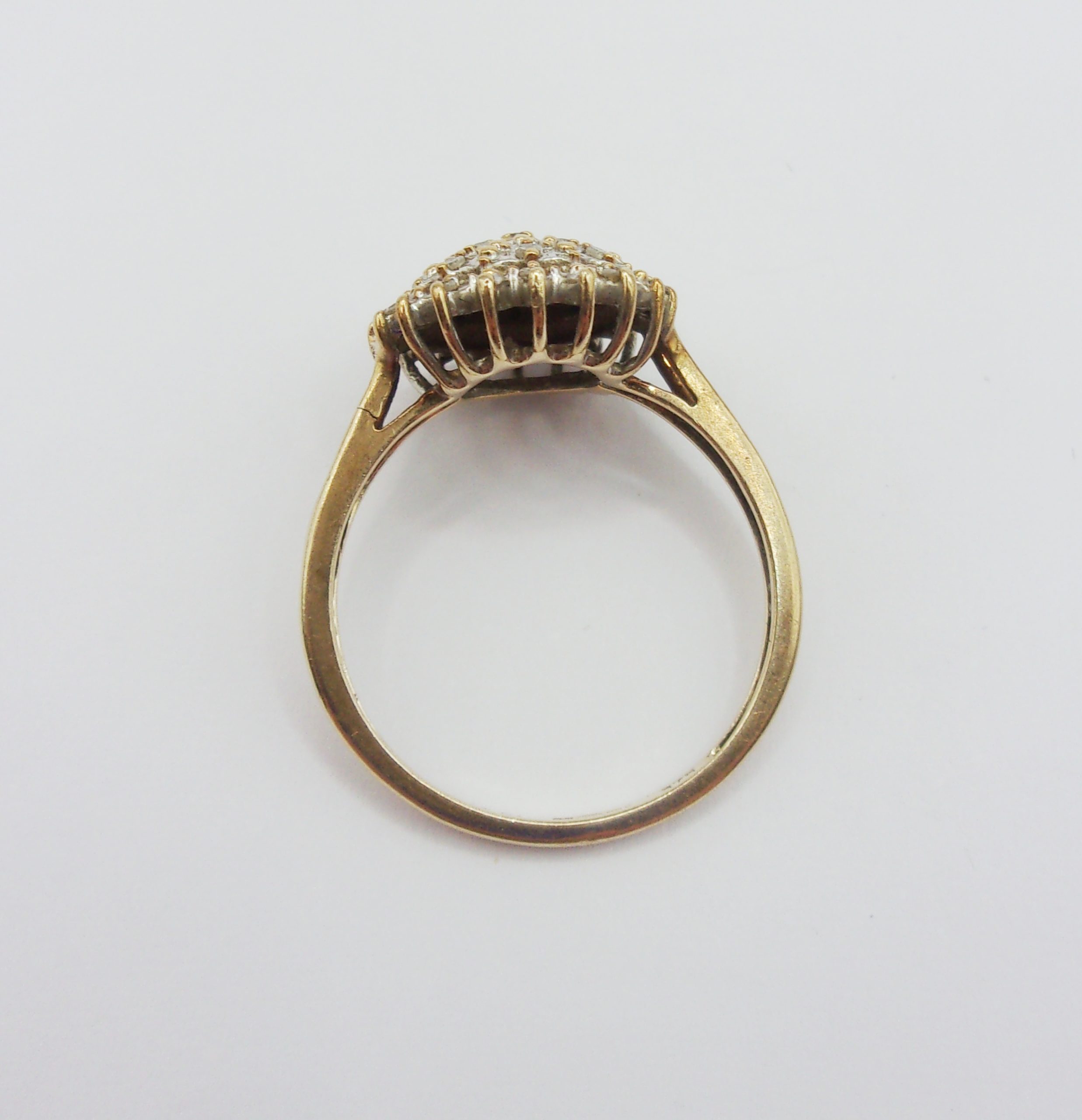 9ct Yellow Gold .10 CTW Diamond Cluster Ring UK Size M+ US 6 ¼ - Image 5