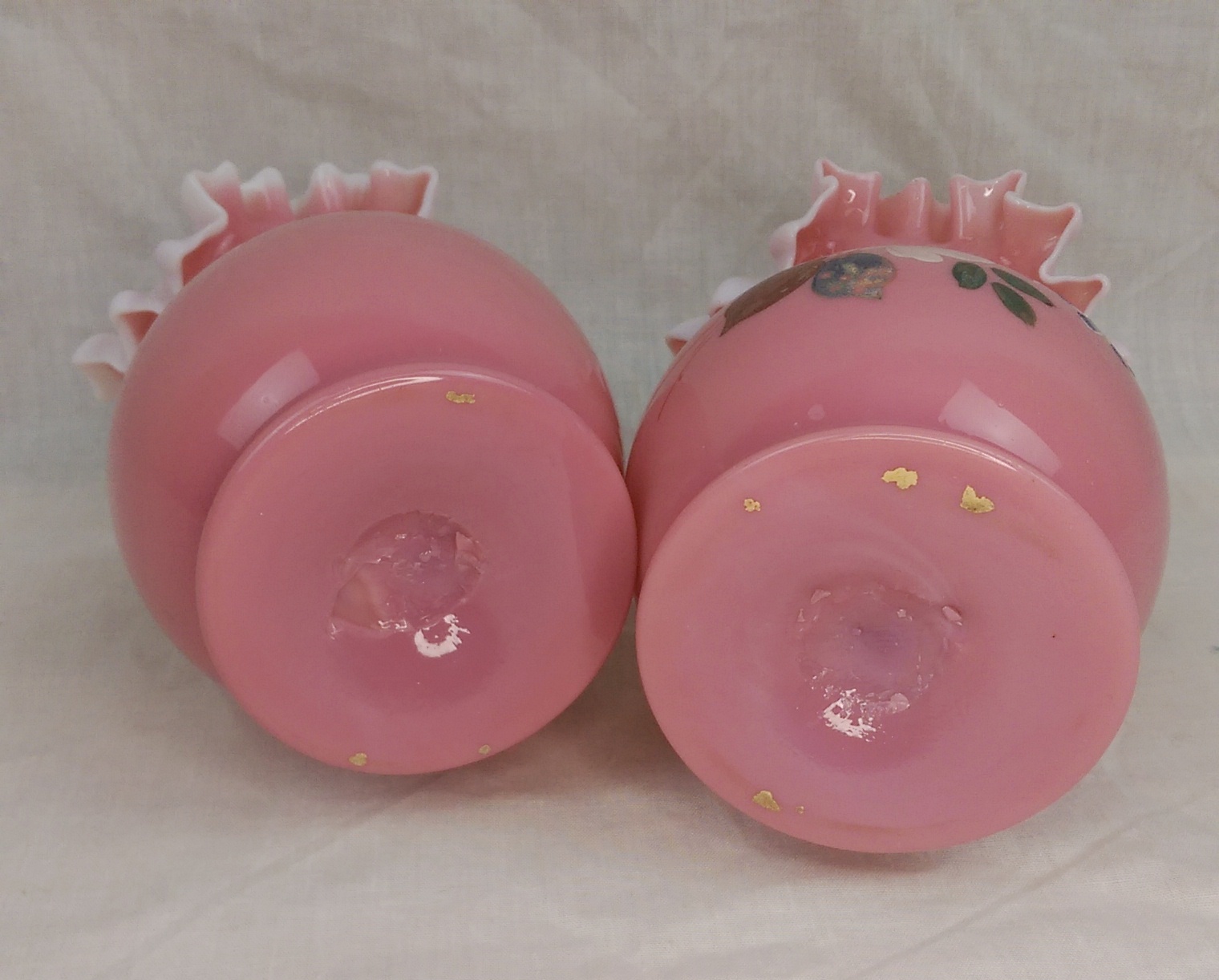 Late Victorian Ruffled Rim Vases – Probably Fenton - Image 8