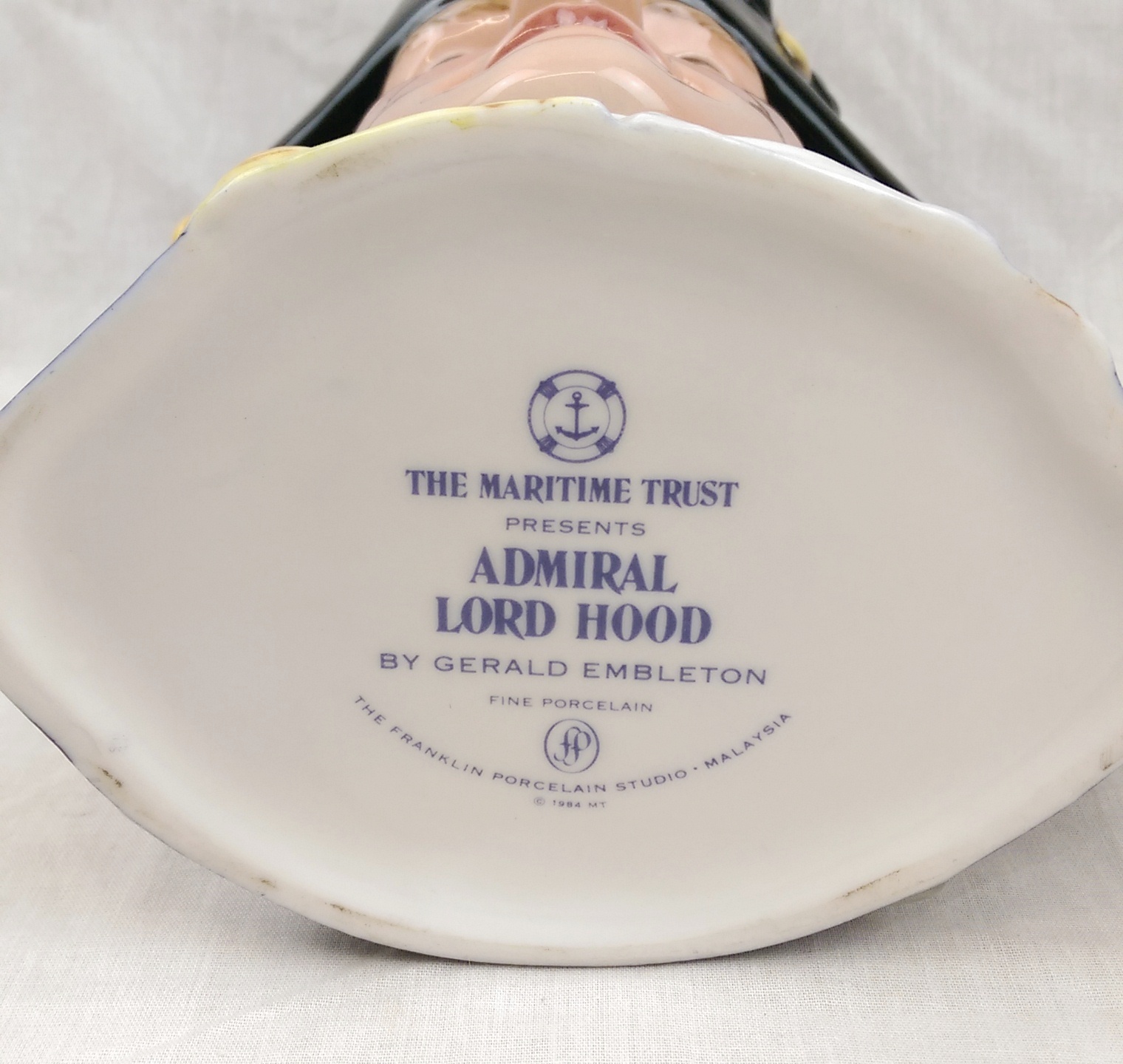 Franklin Mint Maritime Trust Large Porcelain Character Jug – Admiral Lord Hood - Image 3