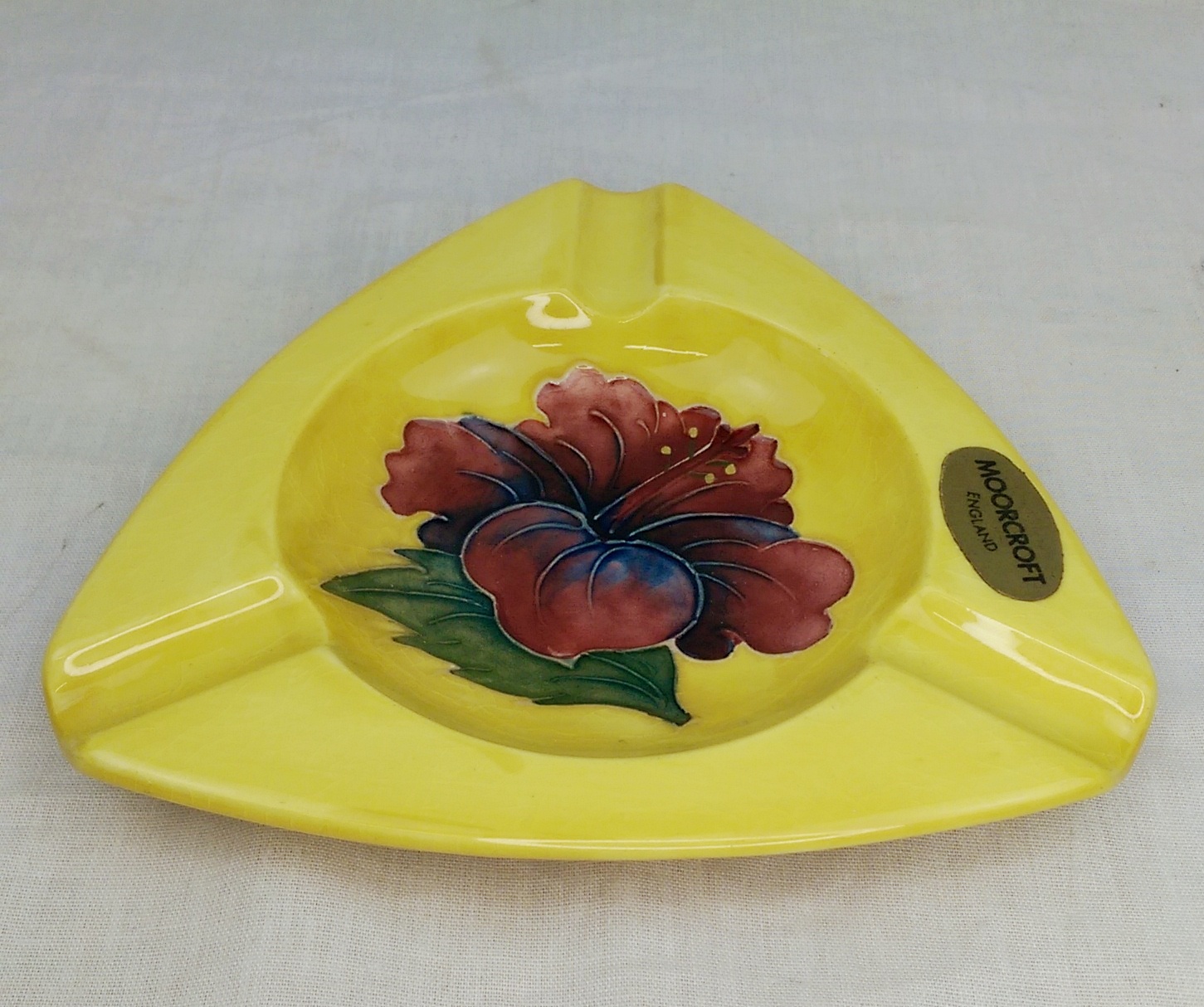 Moorcroft Yellow Hibiscus Pattern Ashtray - Image 2