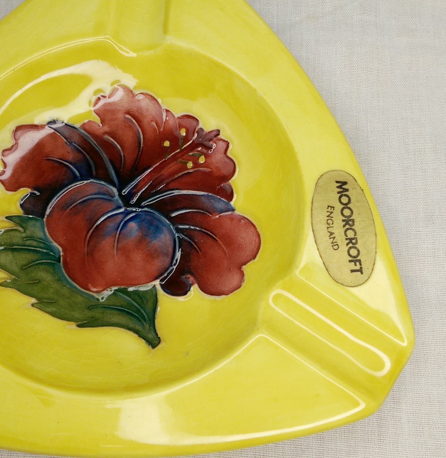 Moorcroft Yellow Hibiscus Pattern Ashtray - Image 3