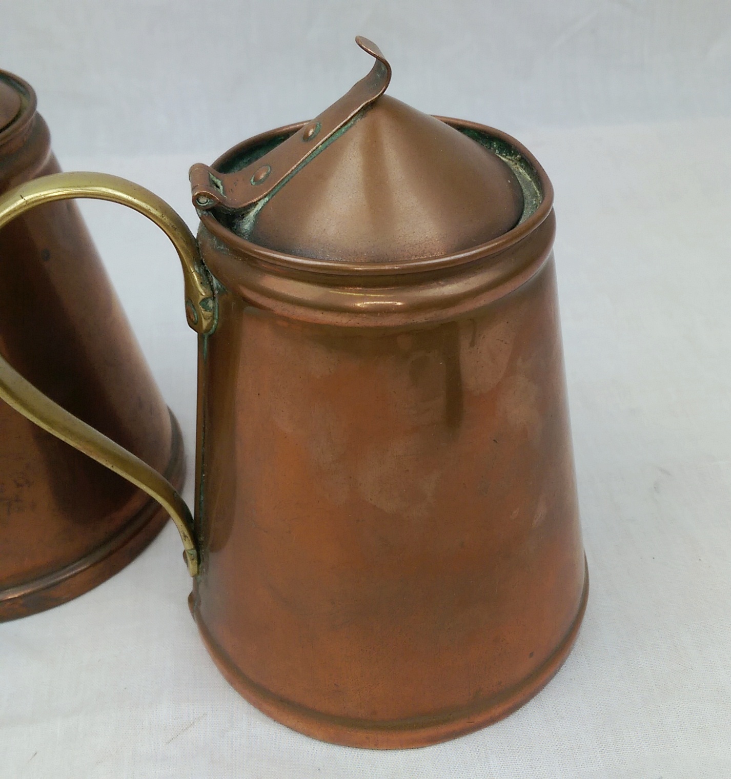 Pair Of Victorian Arts And Crafts Lidded Copper Insulated Hot Water Jugs By W.A.S. Benson - Image 6