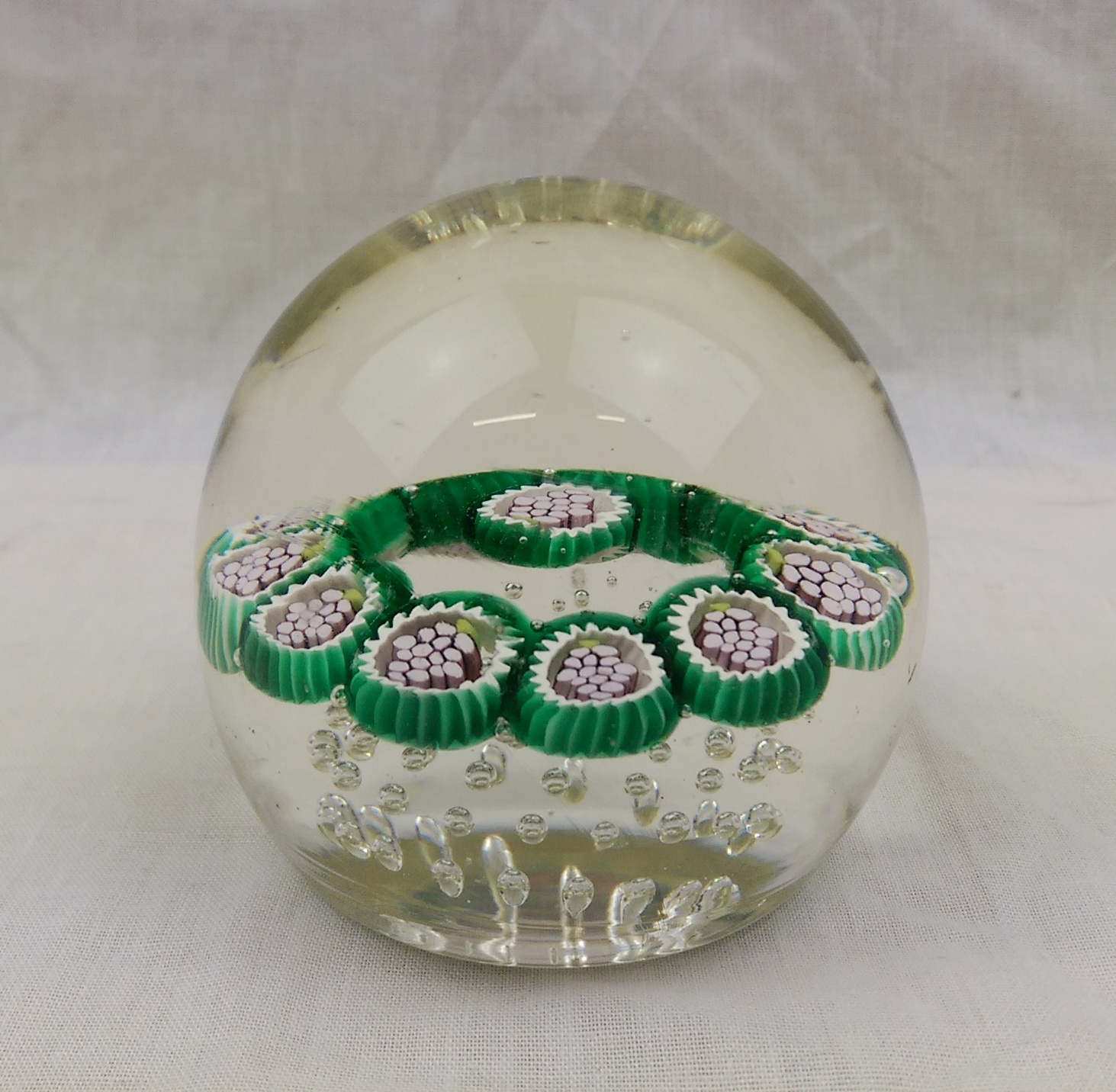 Green And White Millefiori Flowers Paperweight - Image 2