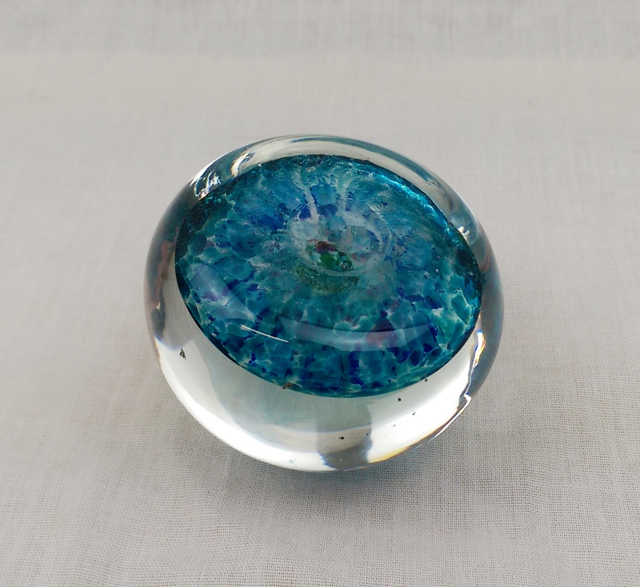 Perthshire Millefiori Flowers Paperweight - Image 2