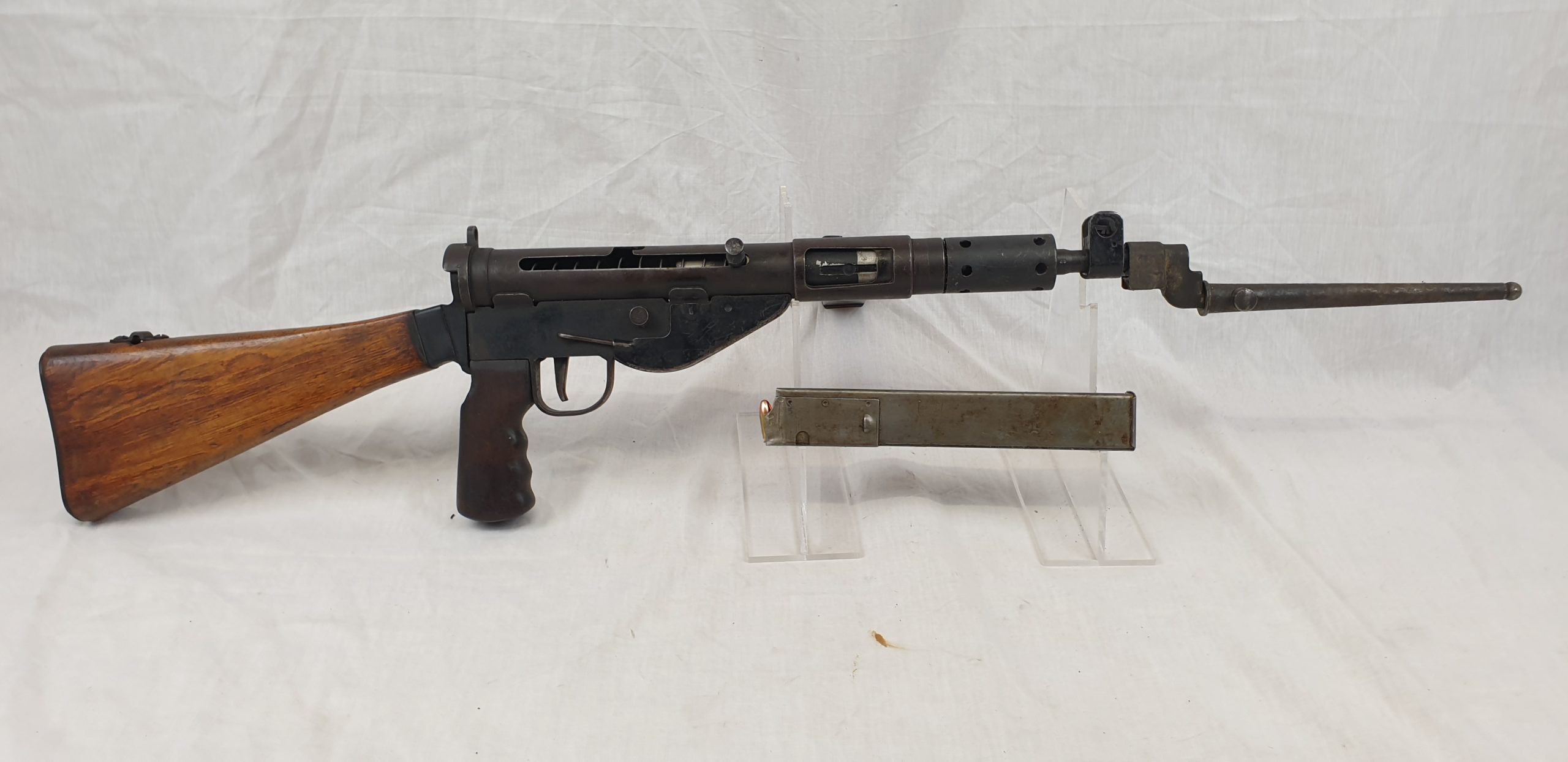 Sten MK 5 Sub-Machine gun - Deactivated