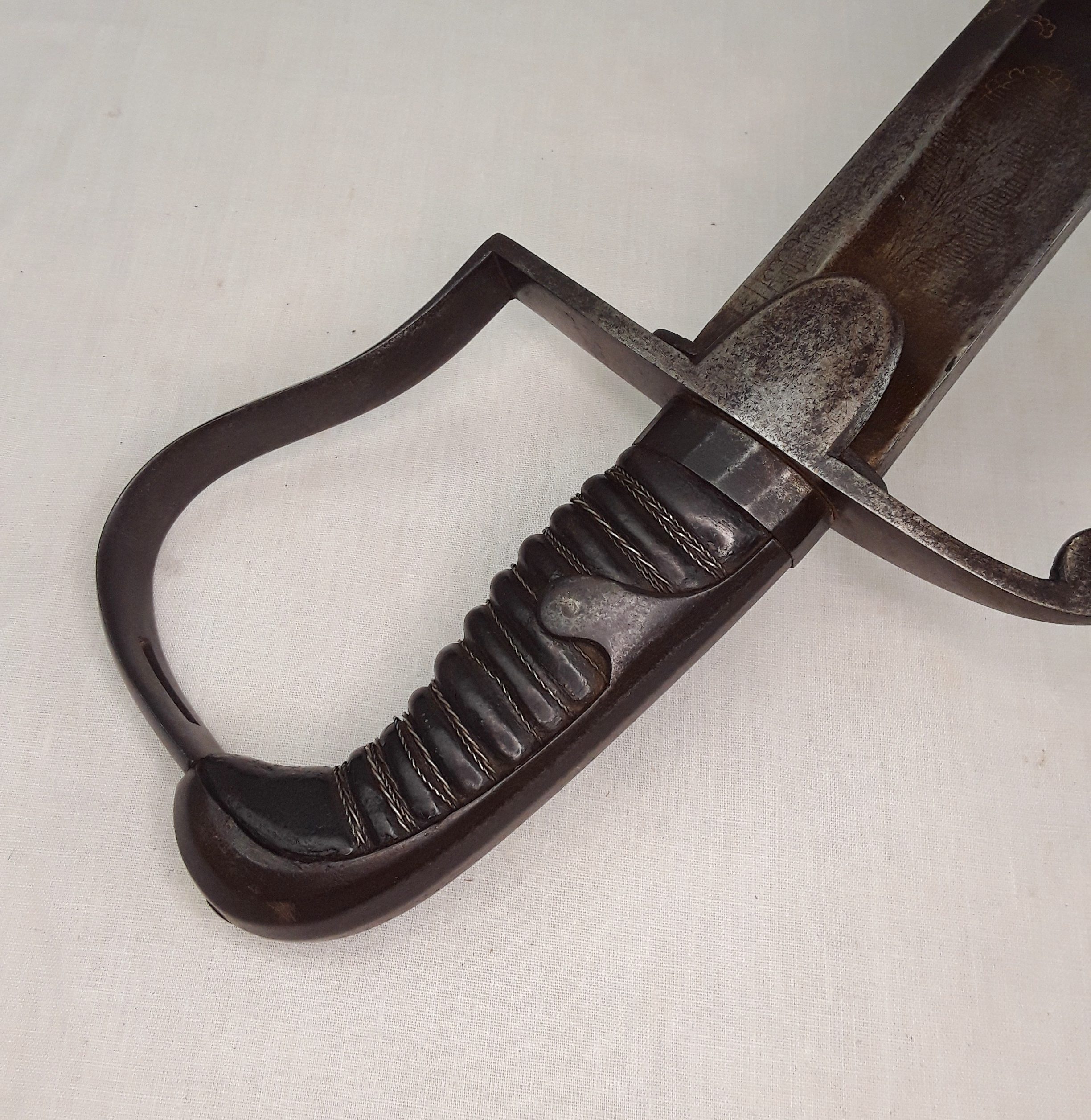 Warranted Officers Blue And Gilt 1796 Pattern Light Cavalry Sabre - Image 8