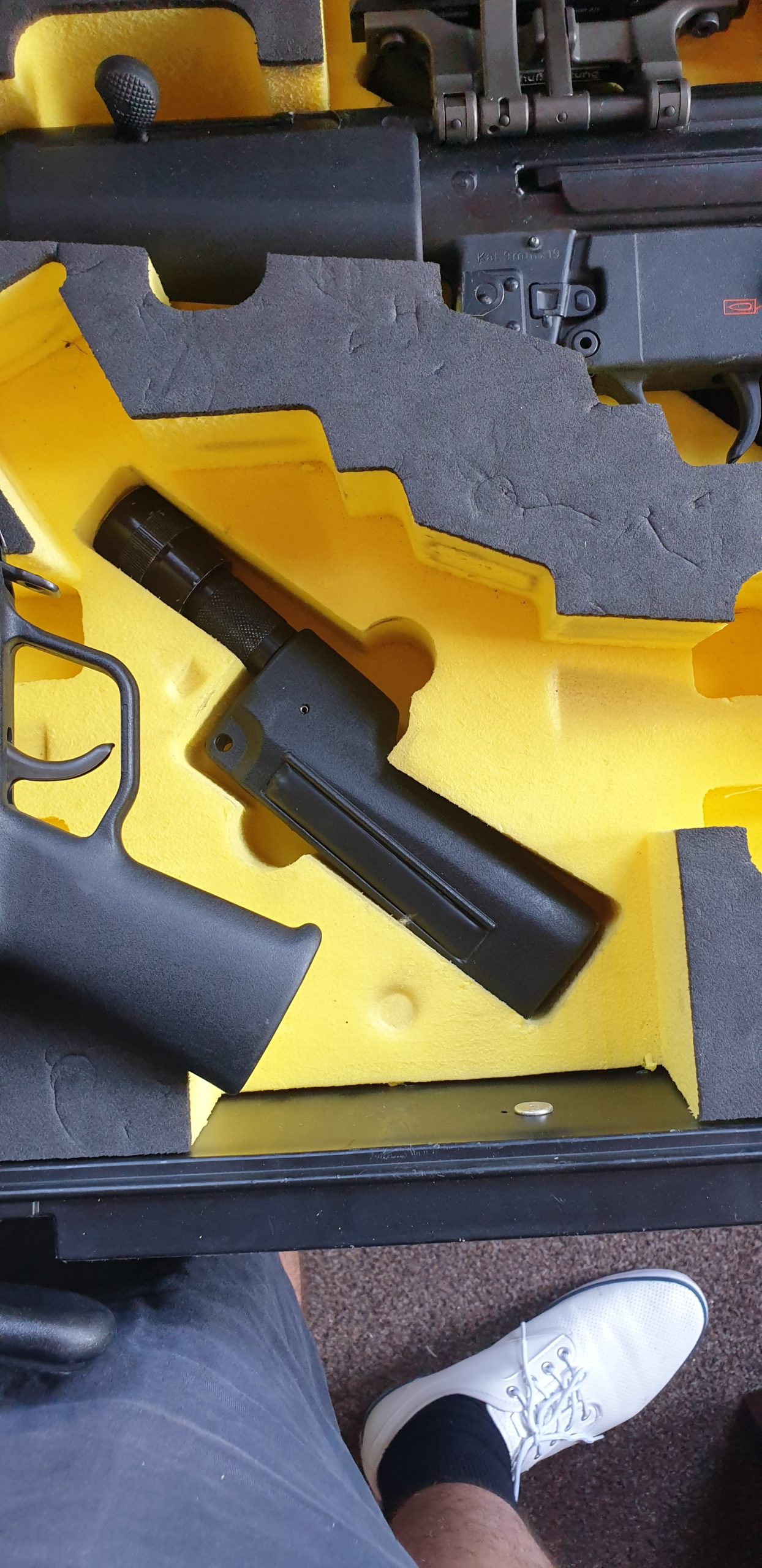 Cased Pair of Heckler and Koch MP5A3 Cal. 9mm Sub Machine Gun - Image 5