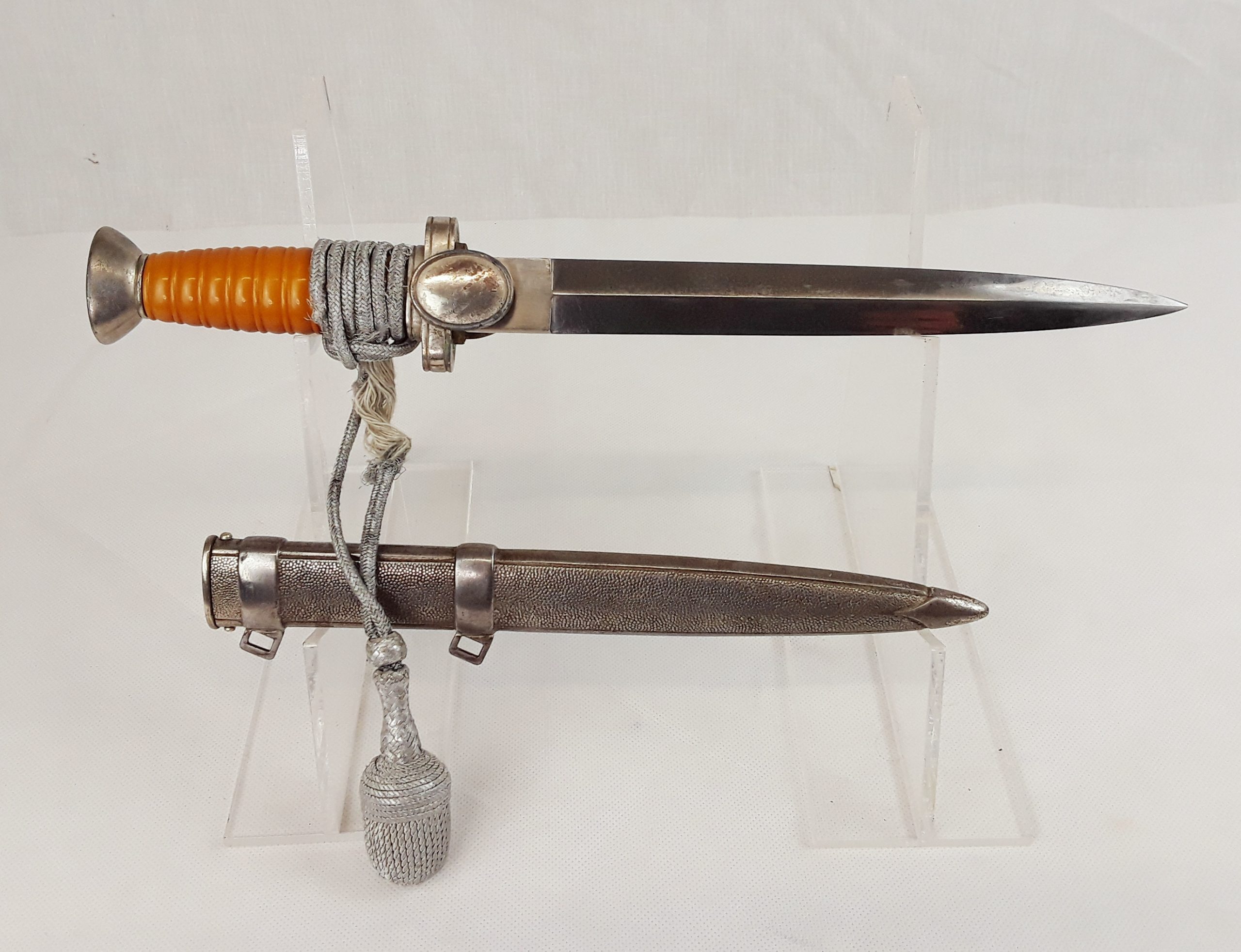 Third Reich Red Cross Leaders Dagger