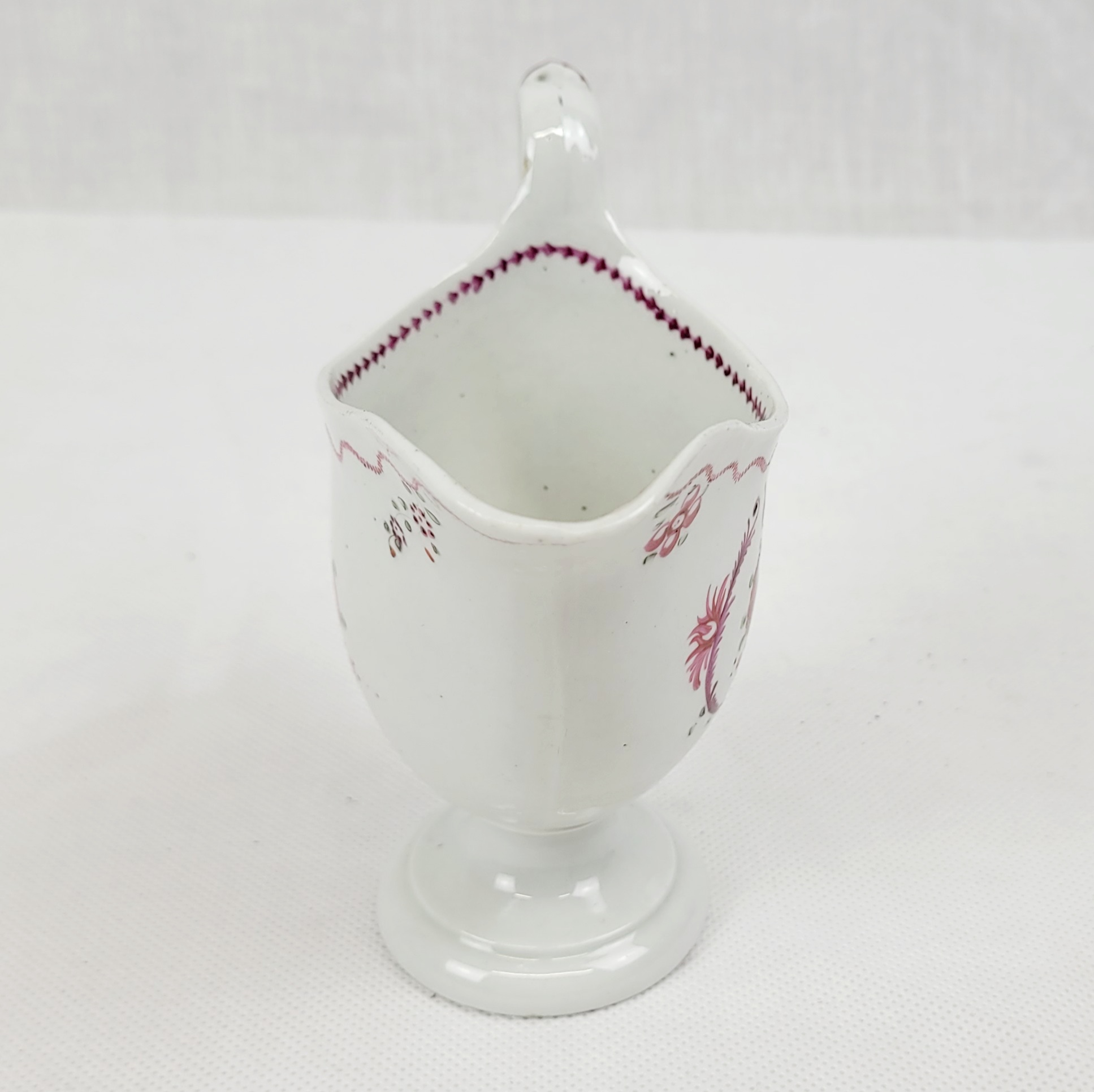 Circa 1790 New Hall Porcelain Cream Jug With Pink Flowers And Dotted Ribbons - Image 3