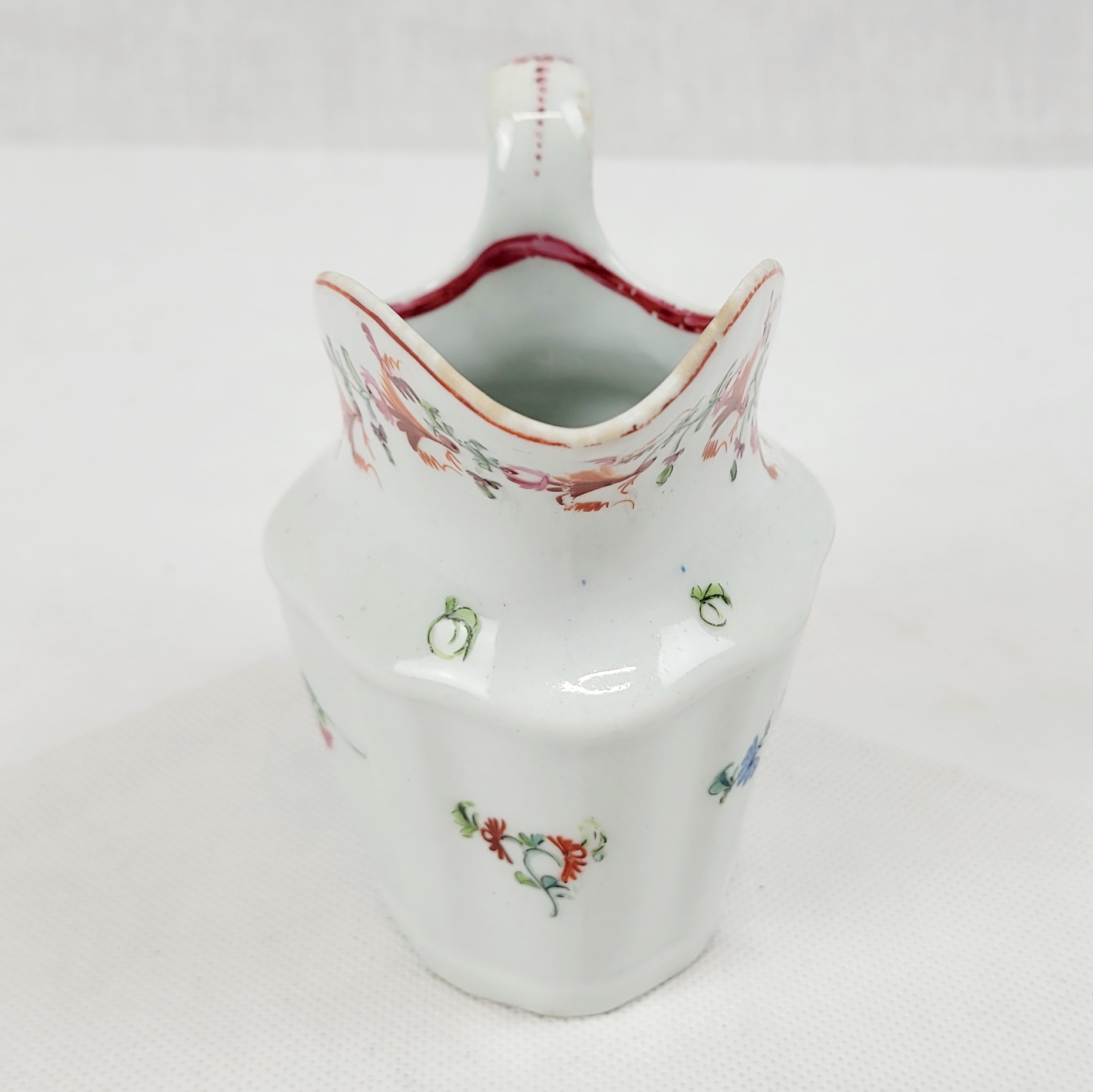 Circa 1790 New Hall Porcelain Cream Jug With Blue And Pink Flowers And Floral Garlands - Image 3