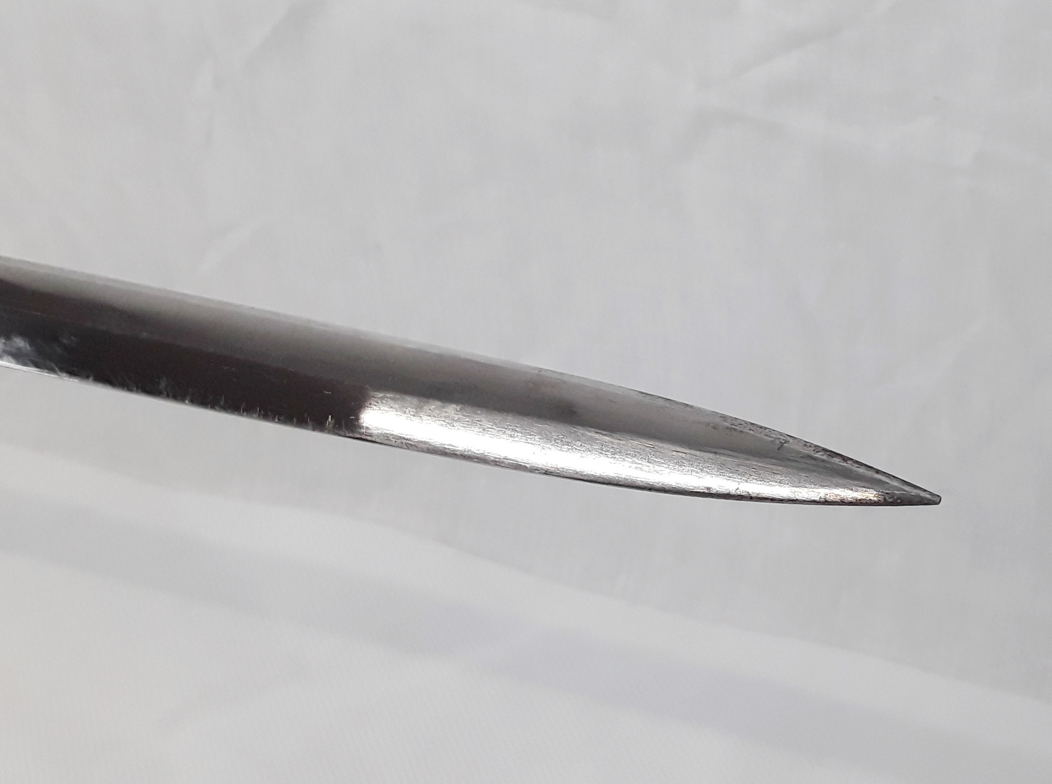 Current Issue QE2 Royal Navy 1827 Pattern Officers Sword, Sword Knot, Scabbard And Sword Bag - Image 19