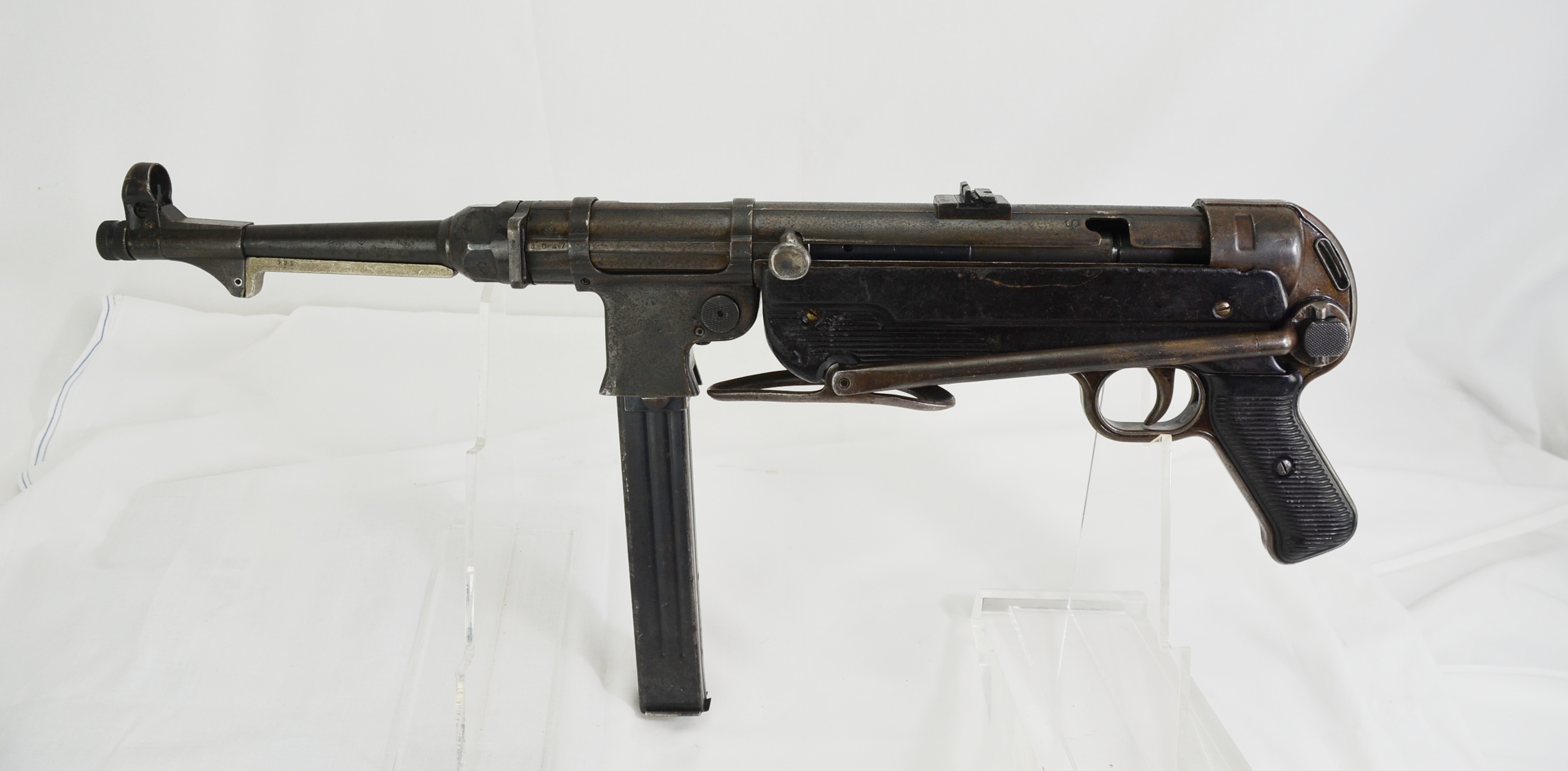 Original WW2 German MP40 Sub-Machine Gun (Deactivated)