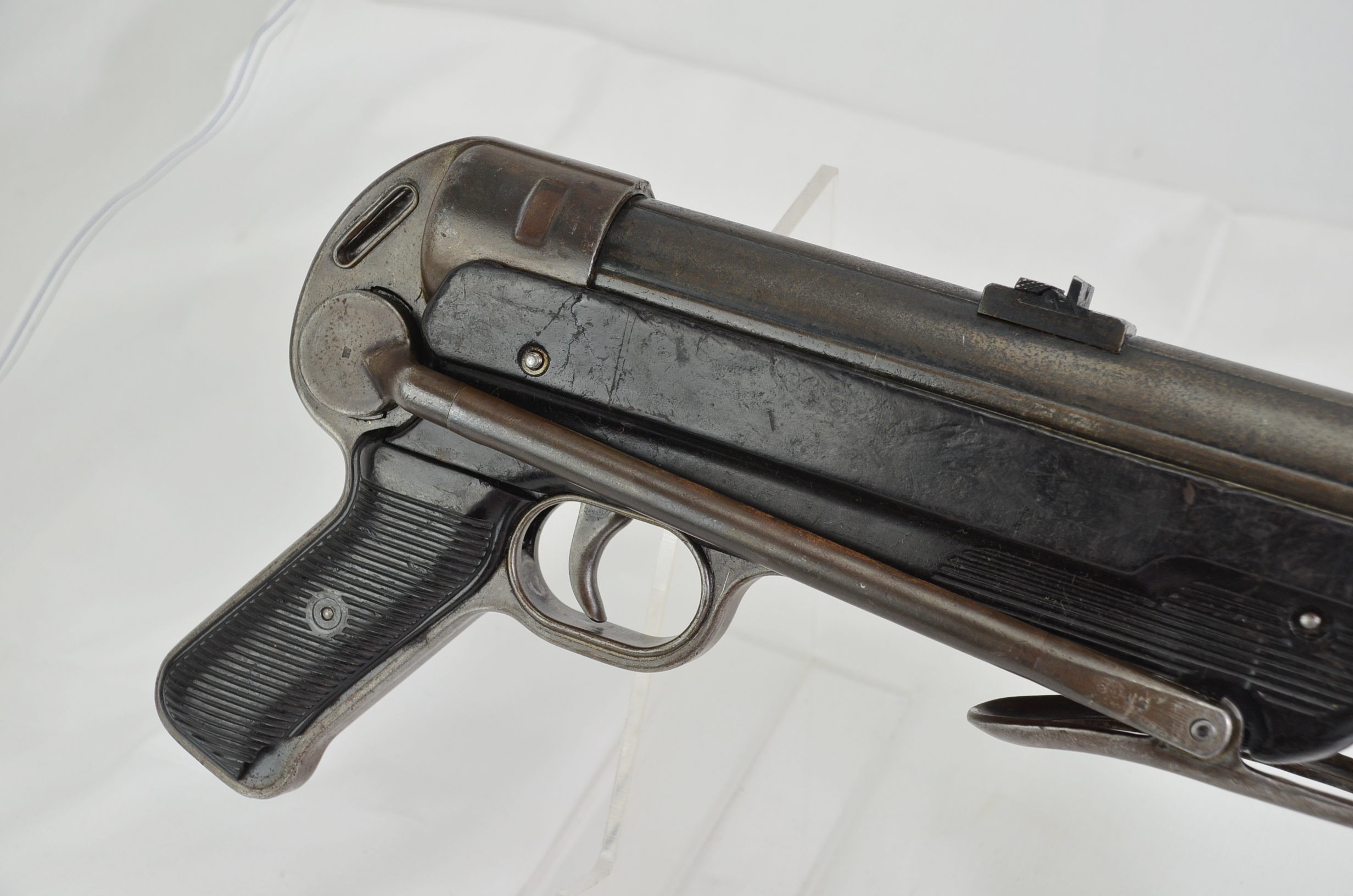 Original WW2 German MP40 Sub-Machine Gun (Deactivated) - Image 10