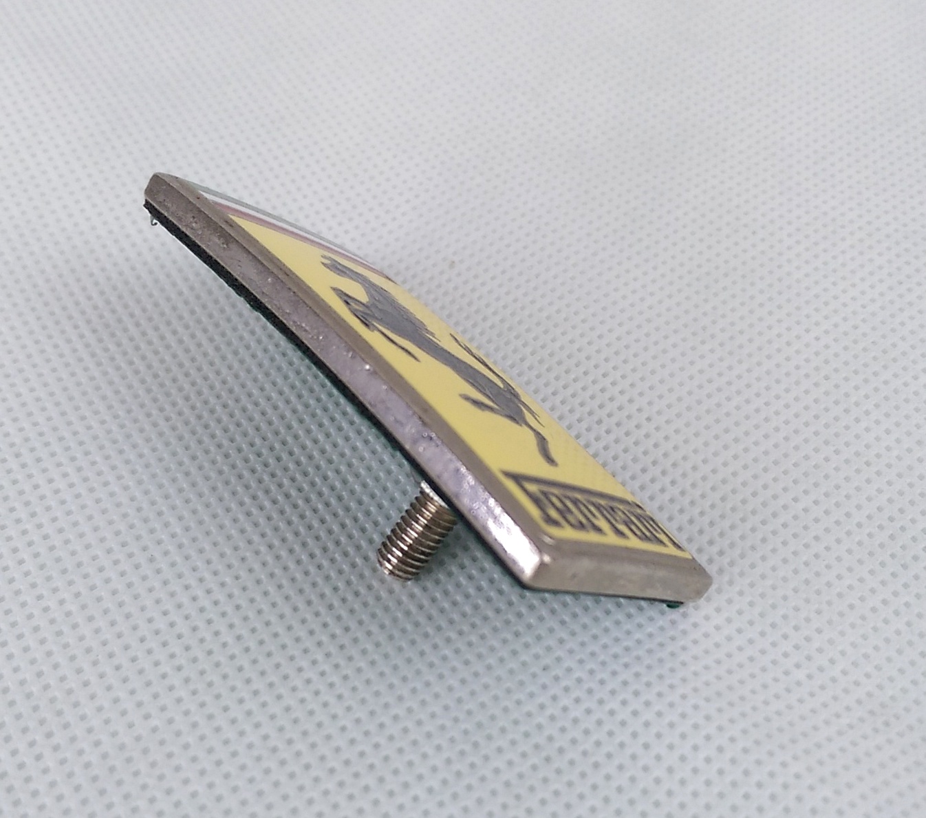 Ferrari Car Badge - Image 4