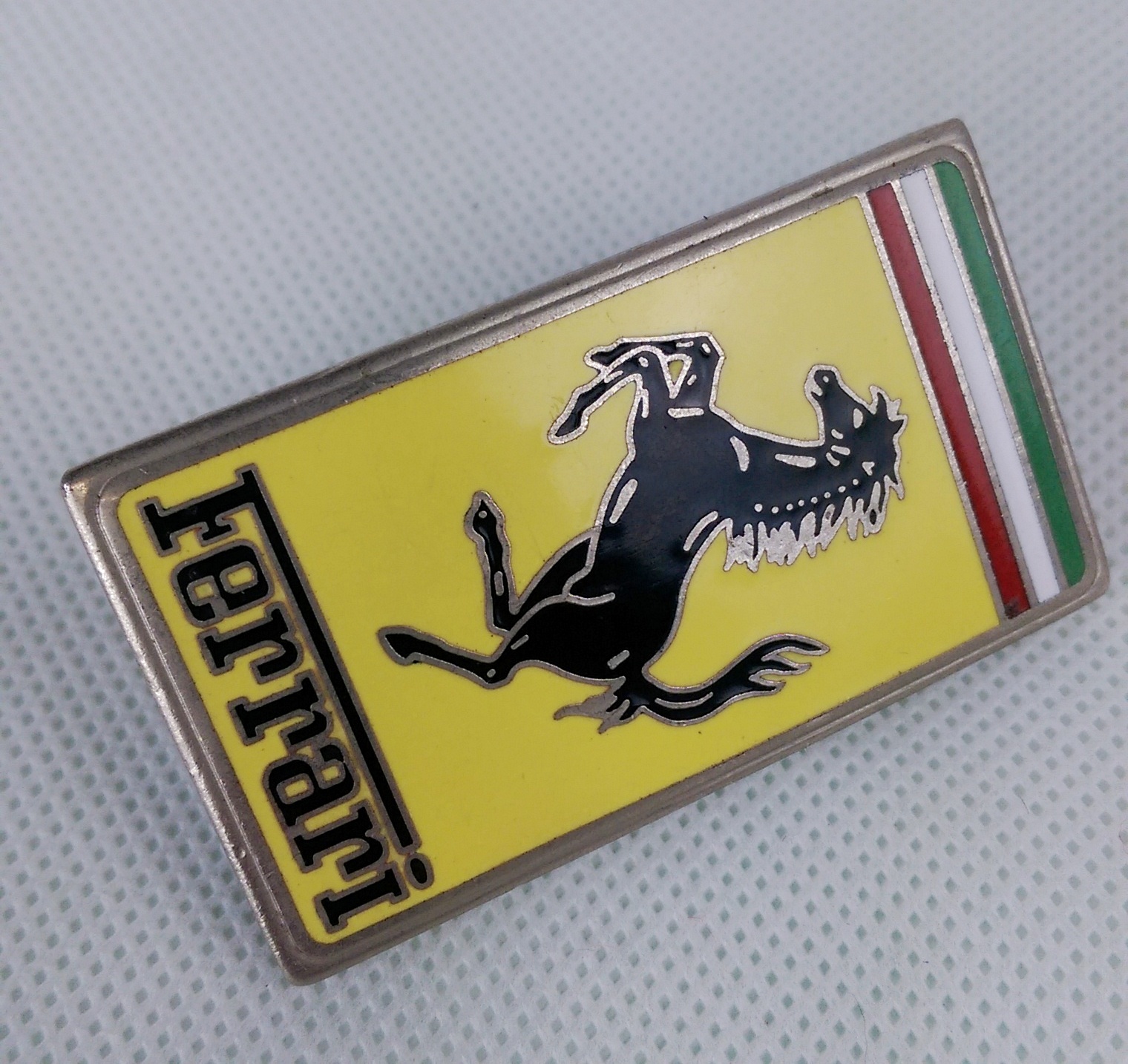 Ferrari Car Badge - Image 3