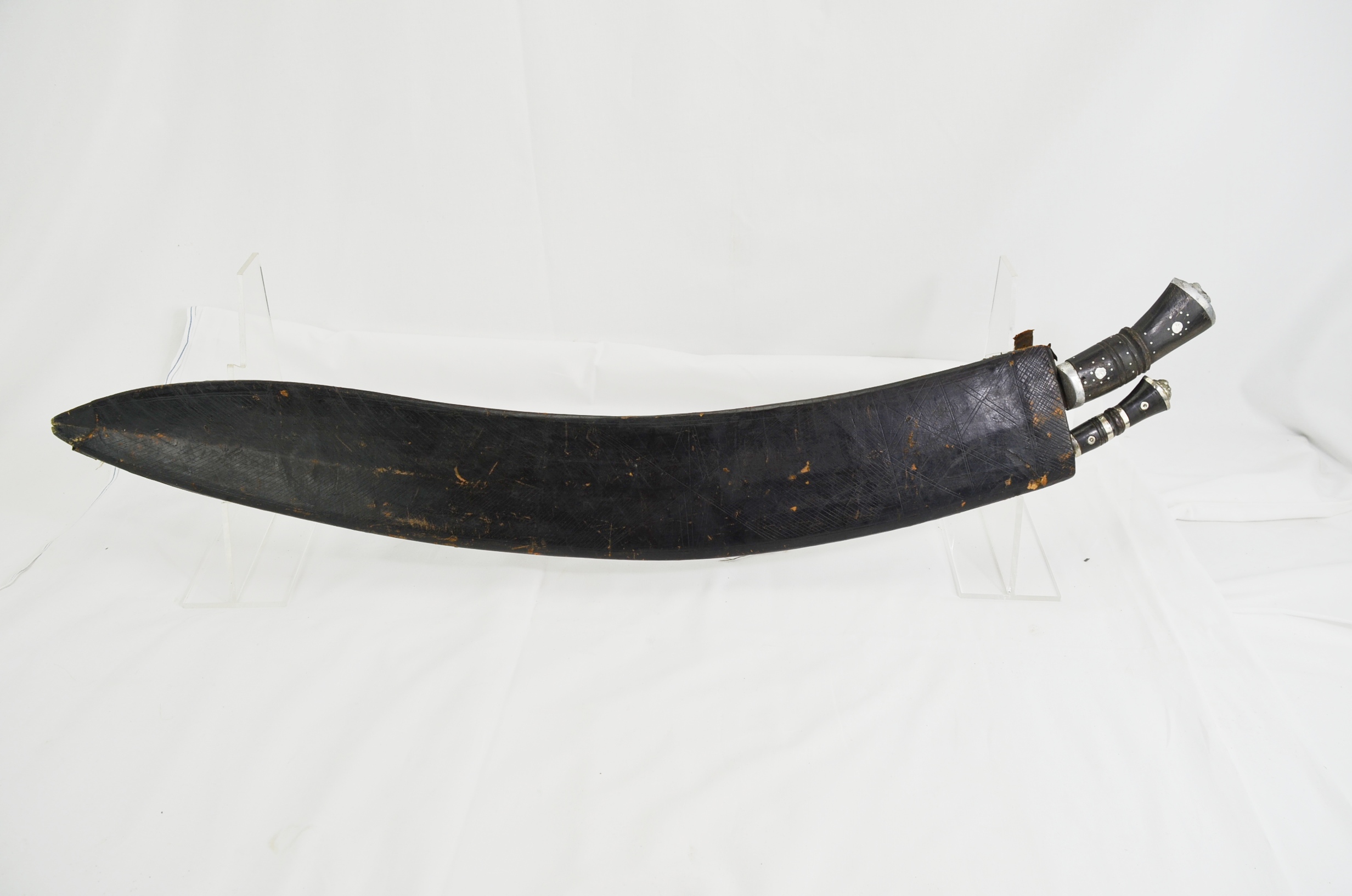Gurkha Executioner Kukri with Karda - Image 2
