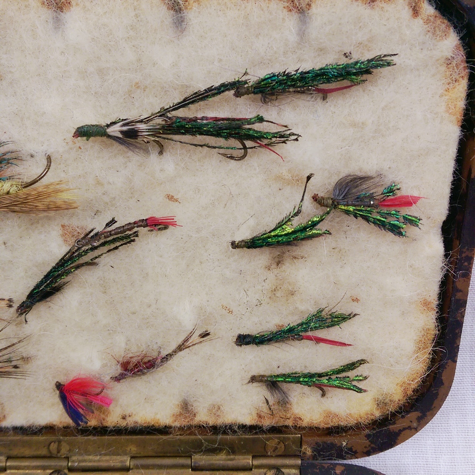 1930s Hardy Brothers Fly Fishing Flies In A Bakelite Case - Image 5