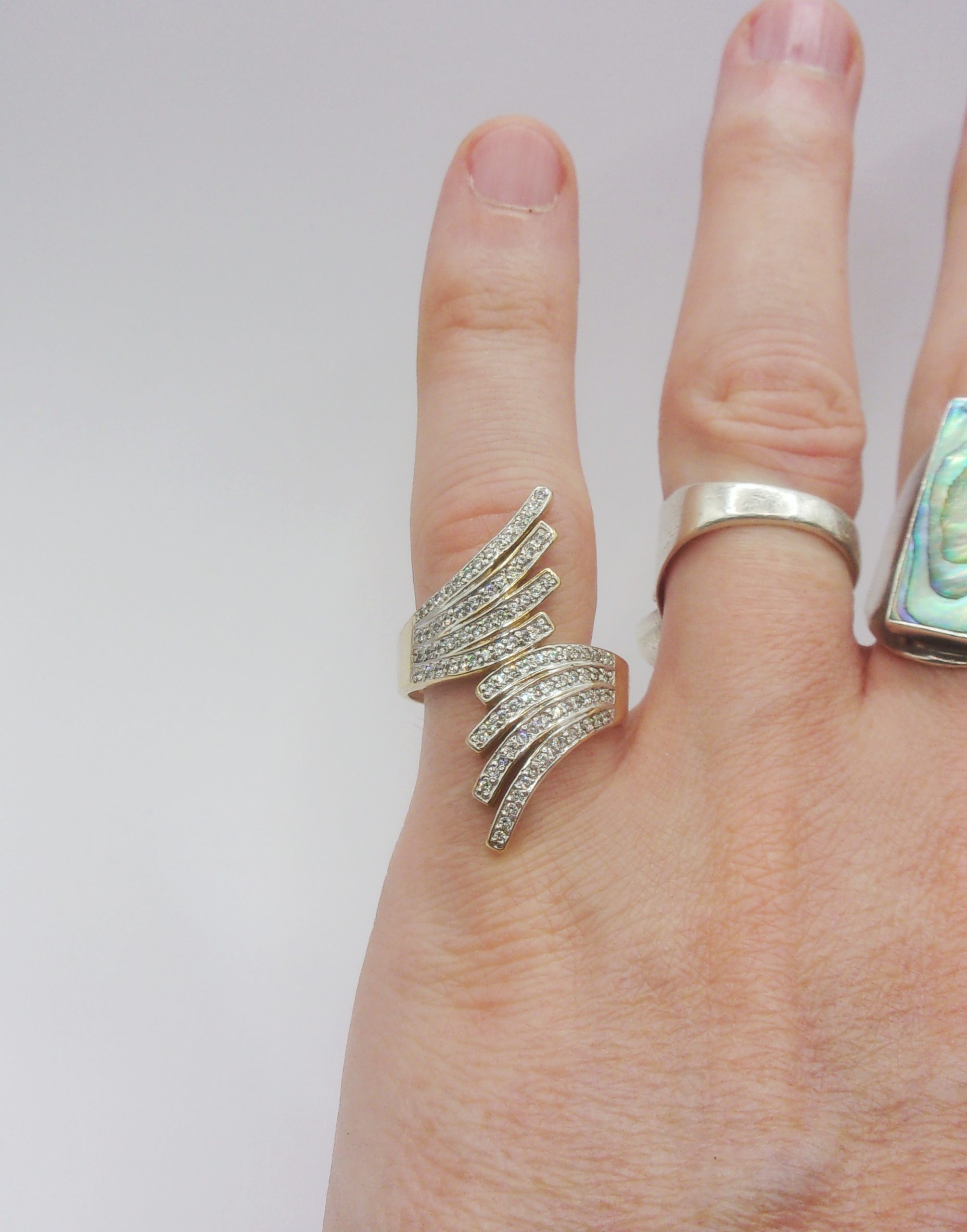9ct Yellow Gold Cubic Zirconia Cocktail Ring UK Size S US 9 - Image 5