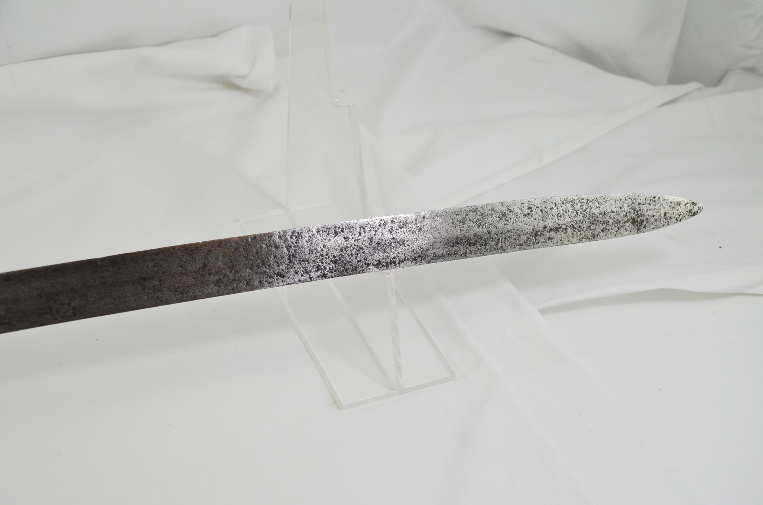 Original 1845 Pattern Royal Navy Cutlass with Scabbard - Image 6