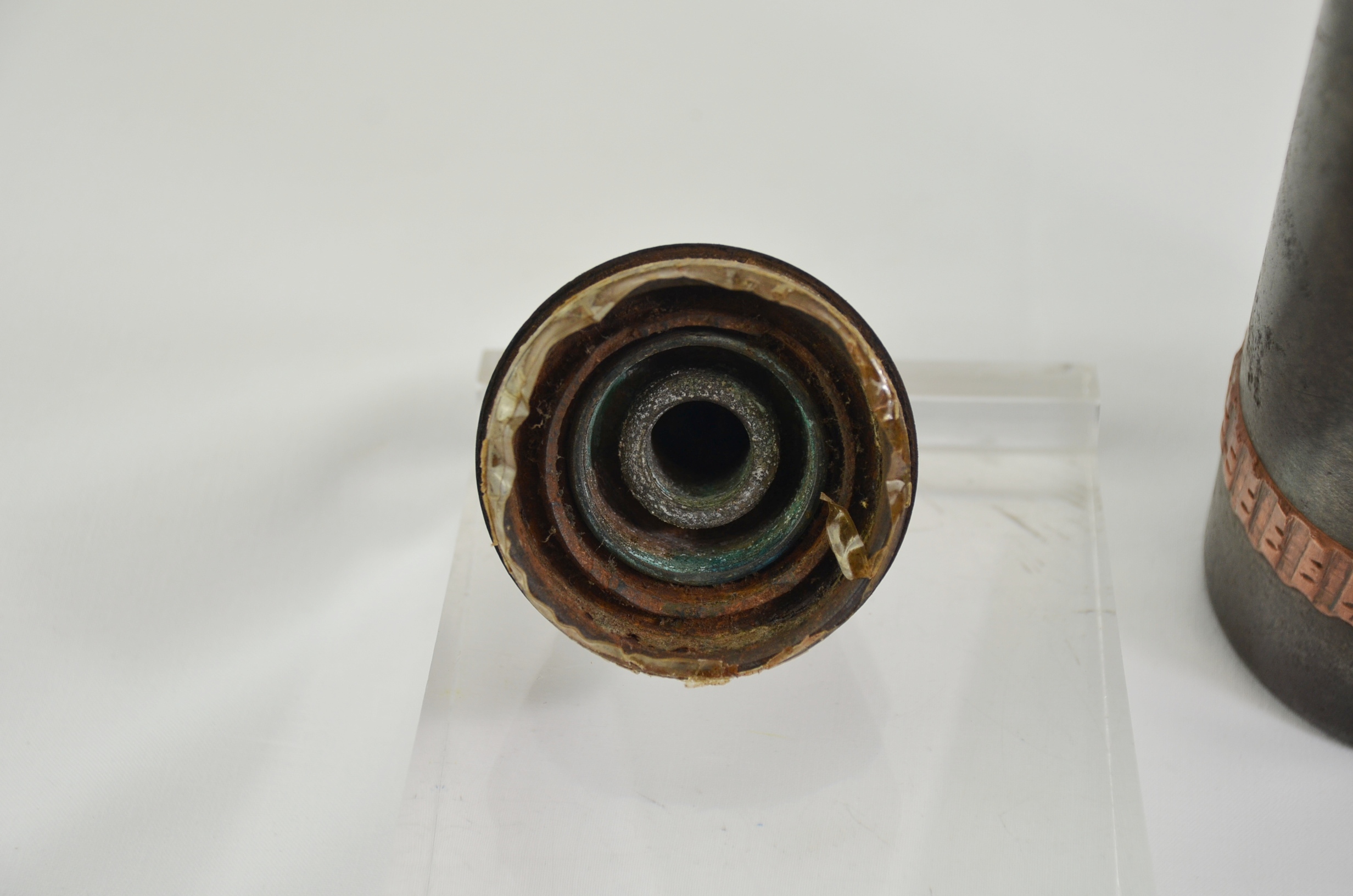 WW1 German Artillery Shell with Fuse Timer - Image 5