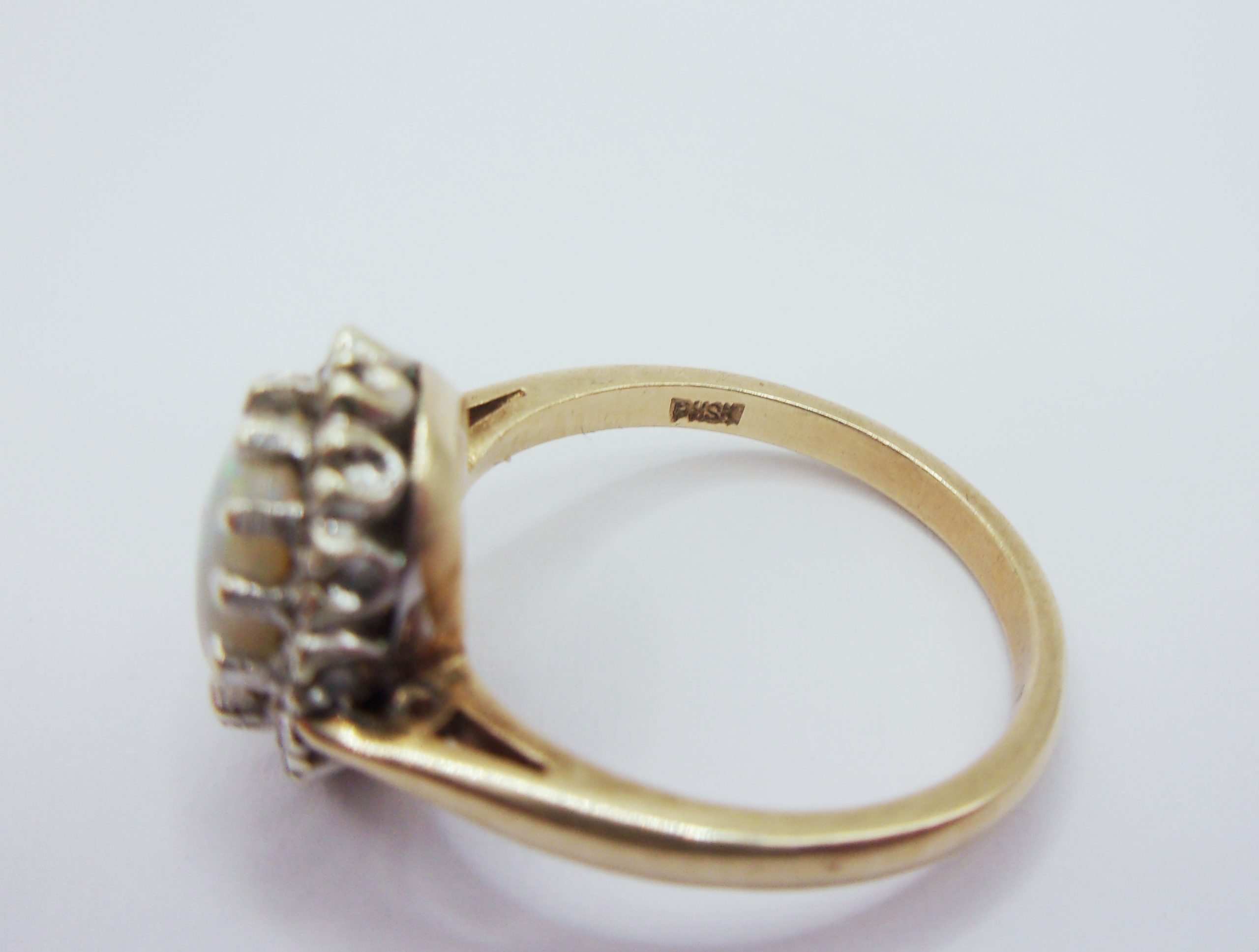 9ct Yellow Gold Opal & Diamond Flower Head Ring UK Size M US 6 - Image 3