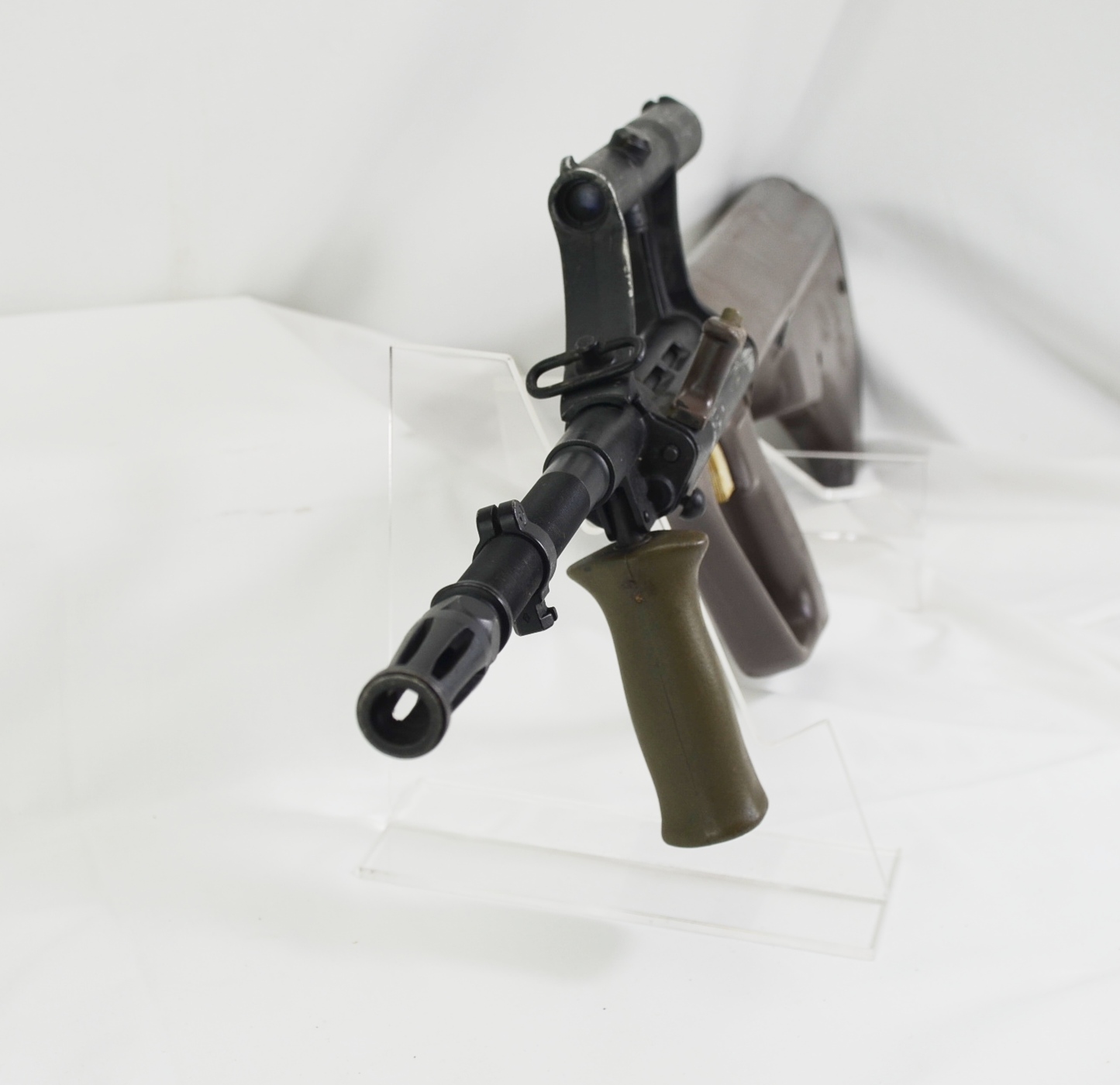 Steyr AUG Austrian Assault Rifle (Deactivated) - Image 14