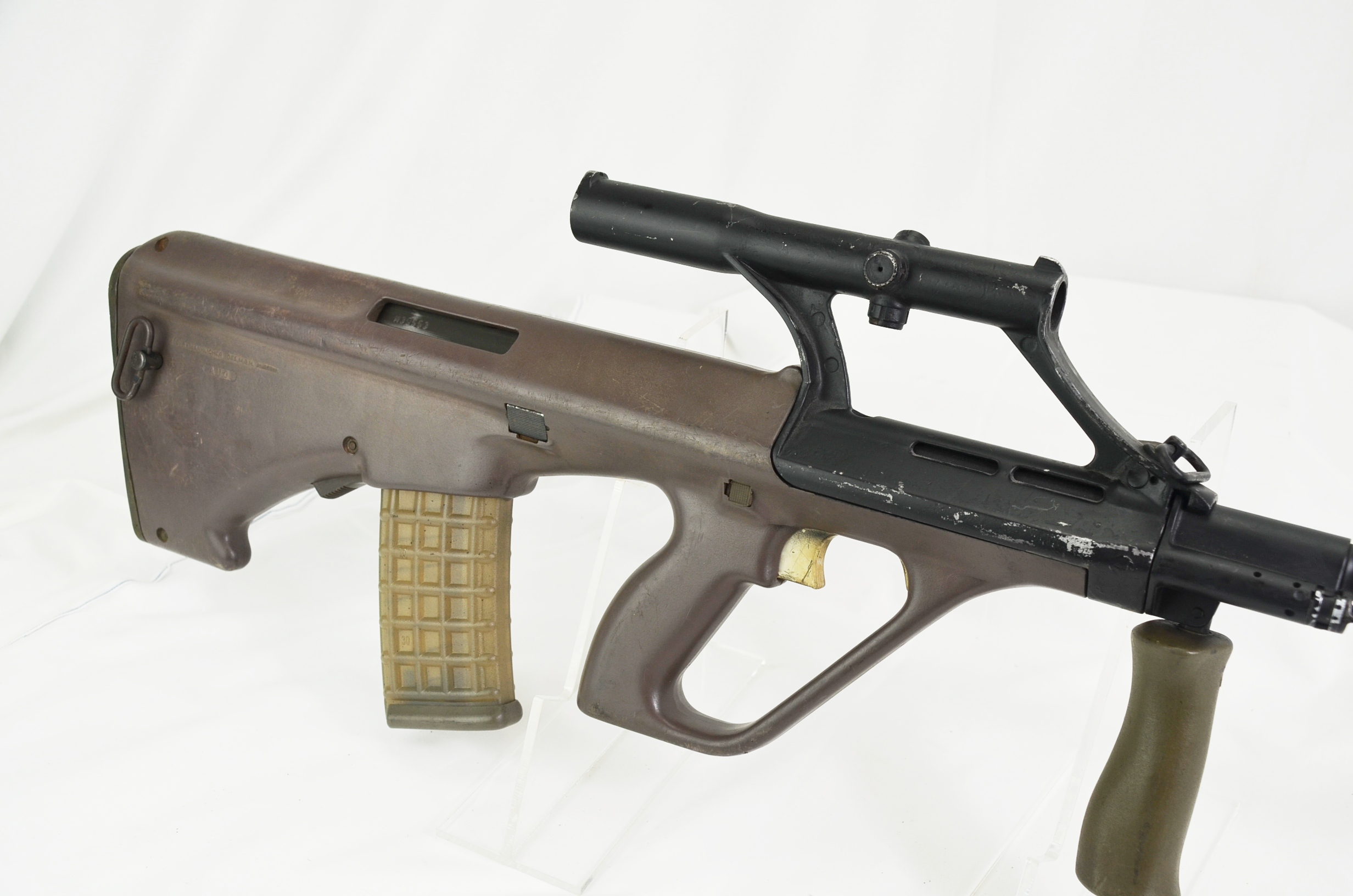 Steyr AUG Austrian Assault Rifle (Deactivated) - Image 16