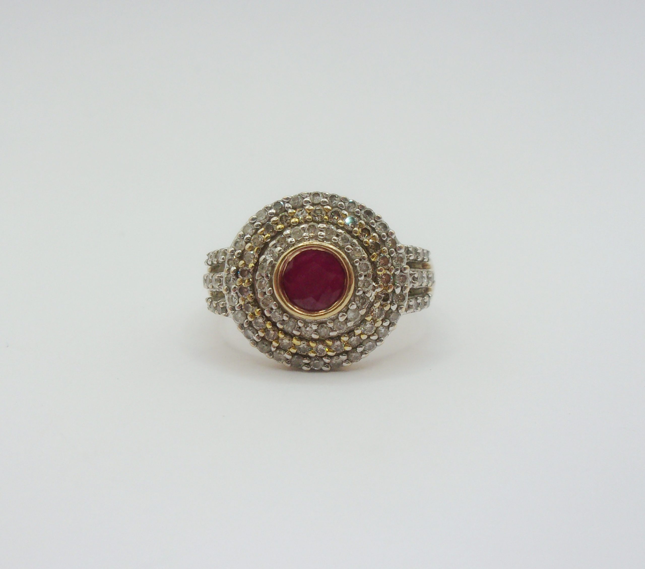 9ct Yellow Gold Ruby & Diamond Cluster Ring UK Size O+ US 7 ¼