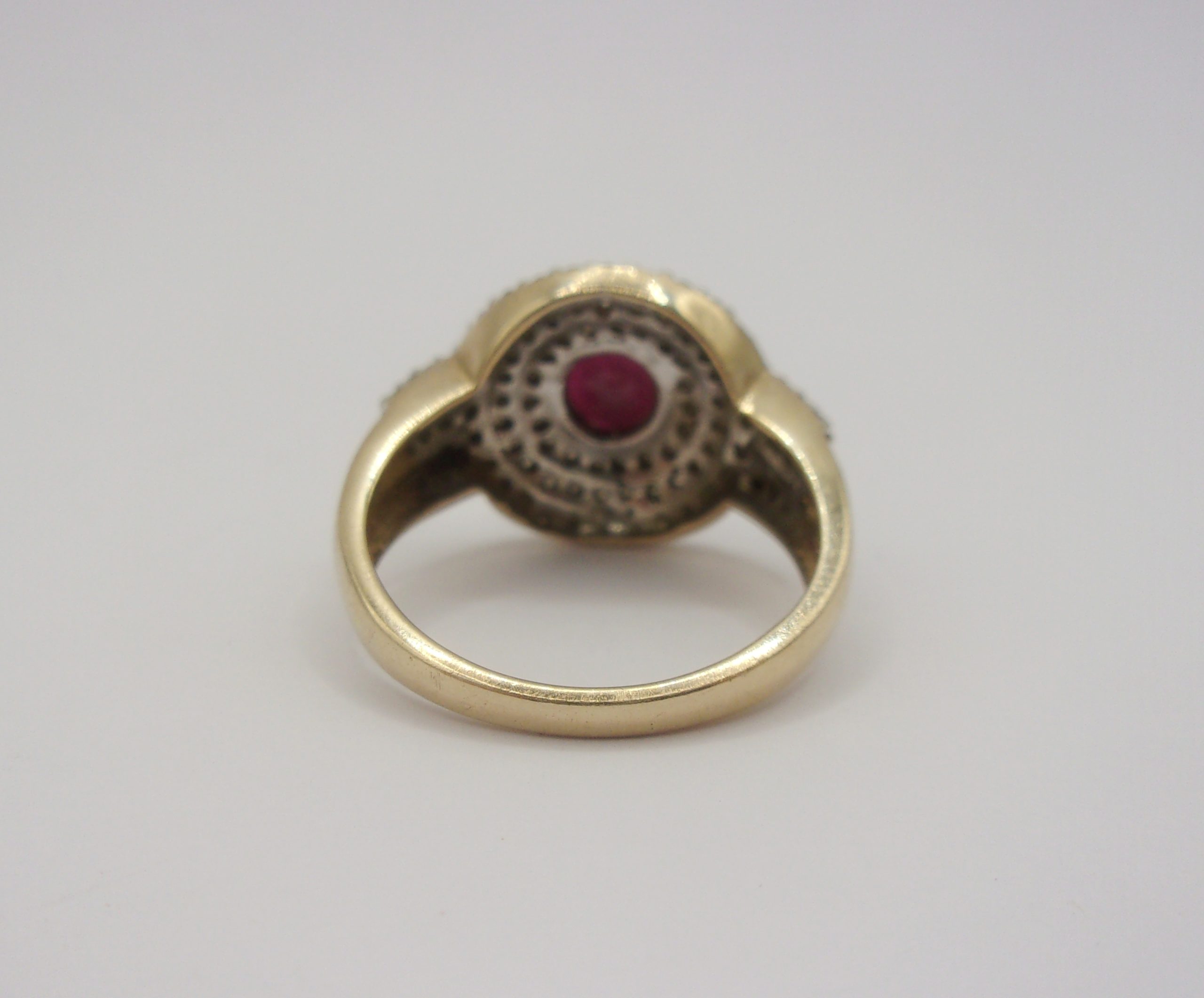 9ct Yellow Gold Ruby & Diamond Cluster Ring UK Size O+ US 7 ¼ - Image 4